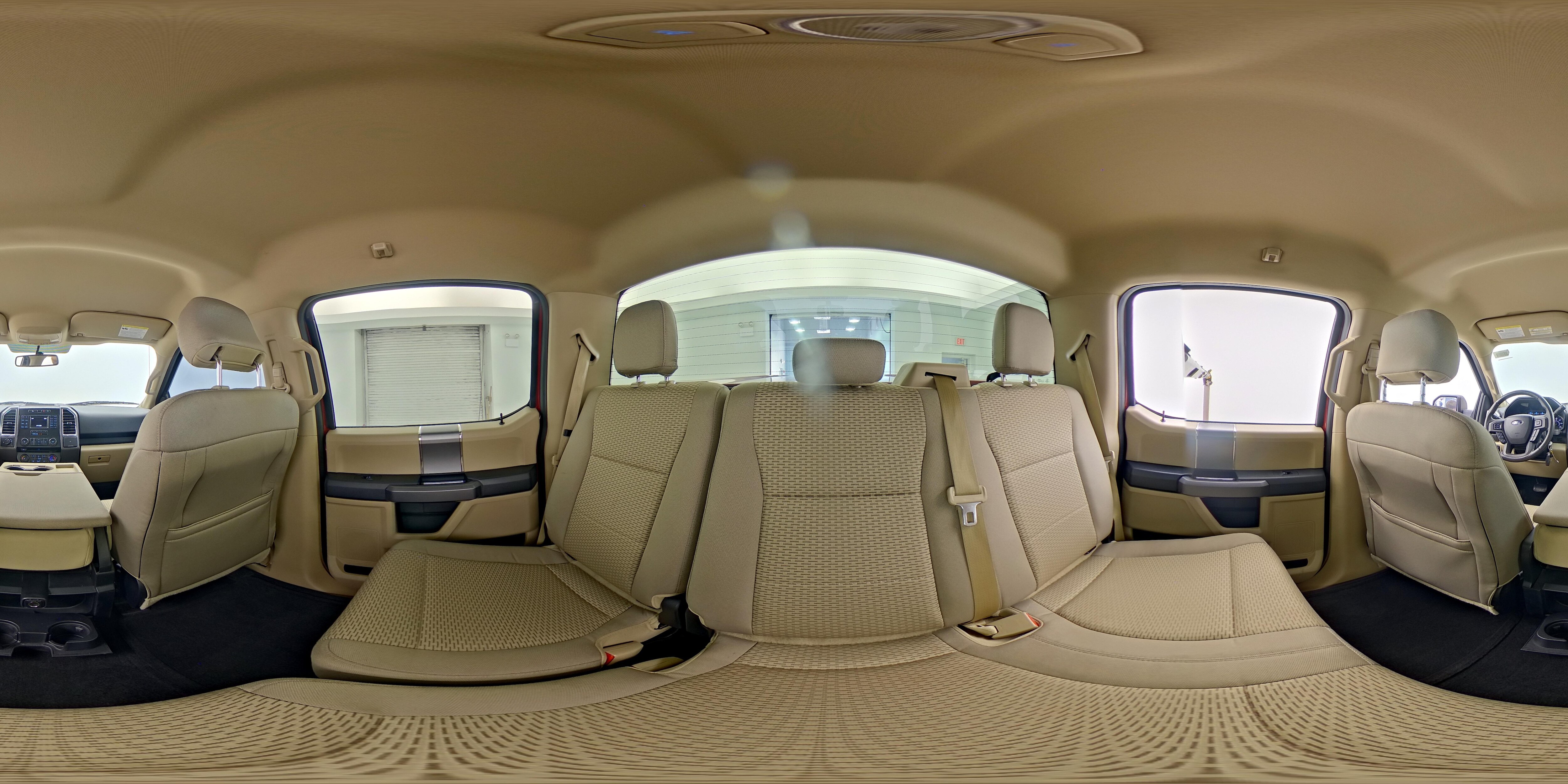 2015 Ford F-150 XLT - Photo 25