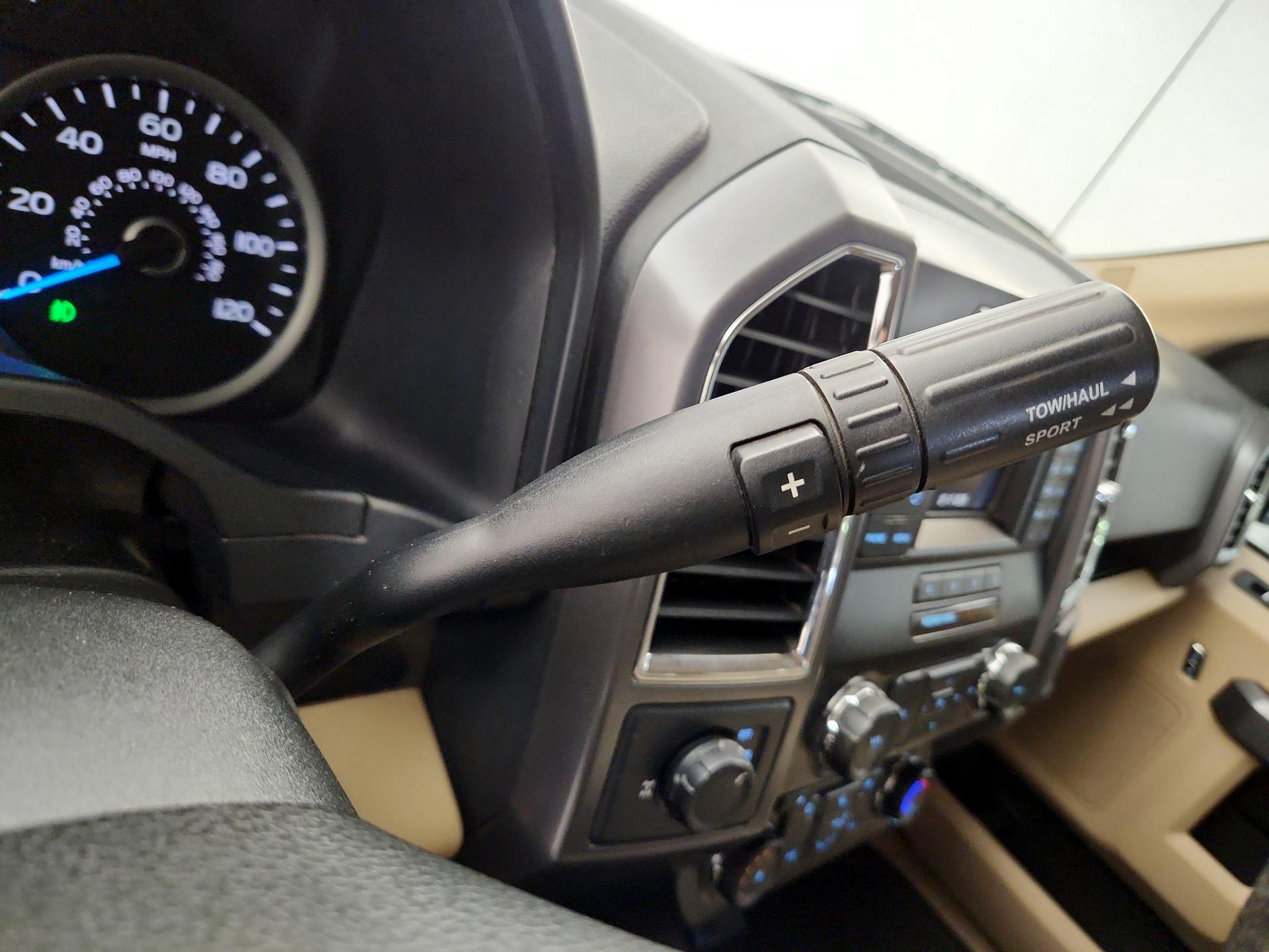 Thumbnail: 2015 Ford F-150 - 17