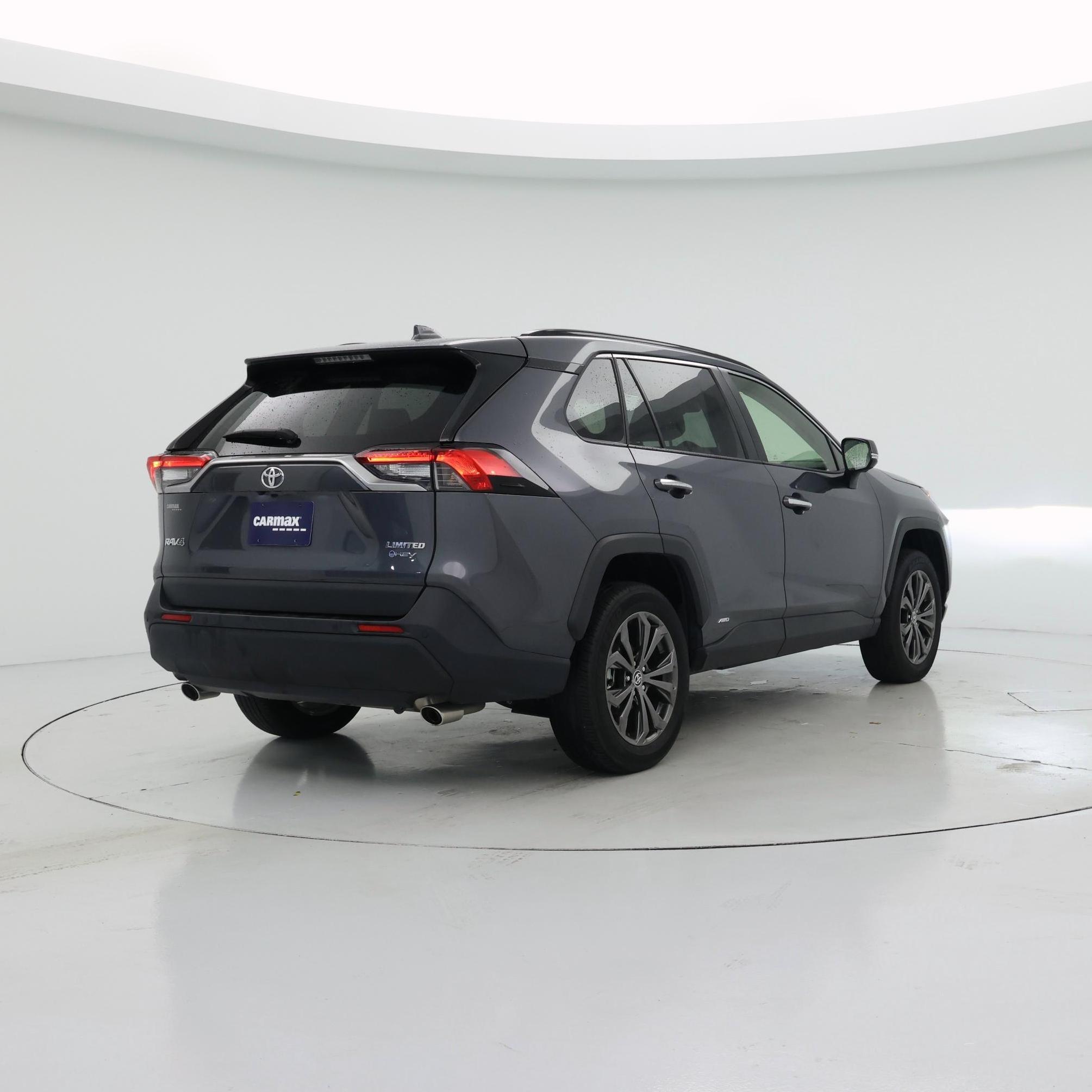 Thumbnail: 2025 Toyota RAV4 - 8