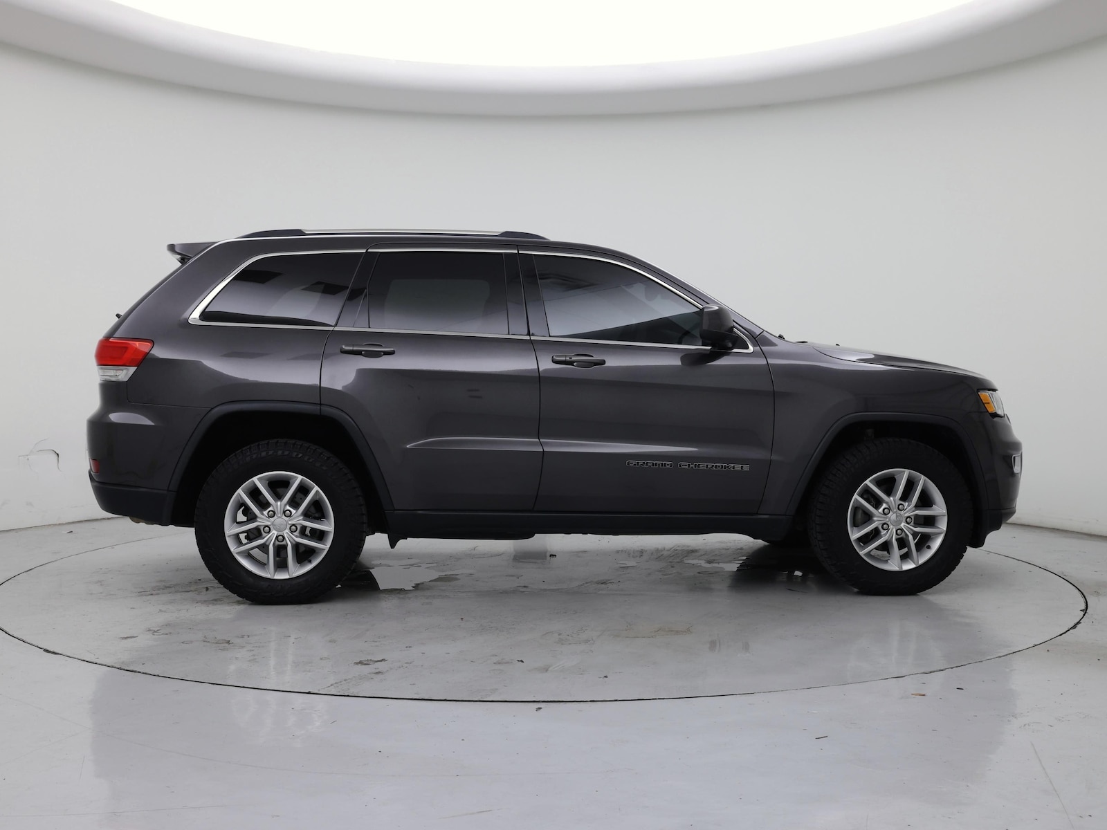 2017 Jeep Grand Cherokee Laredo E - Photo 8