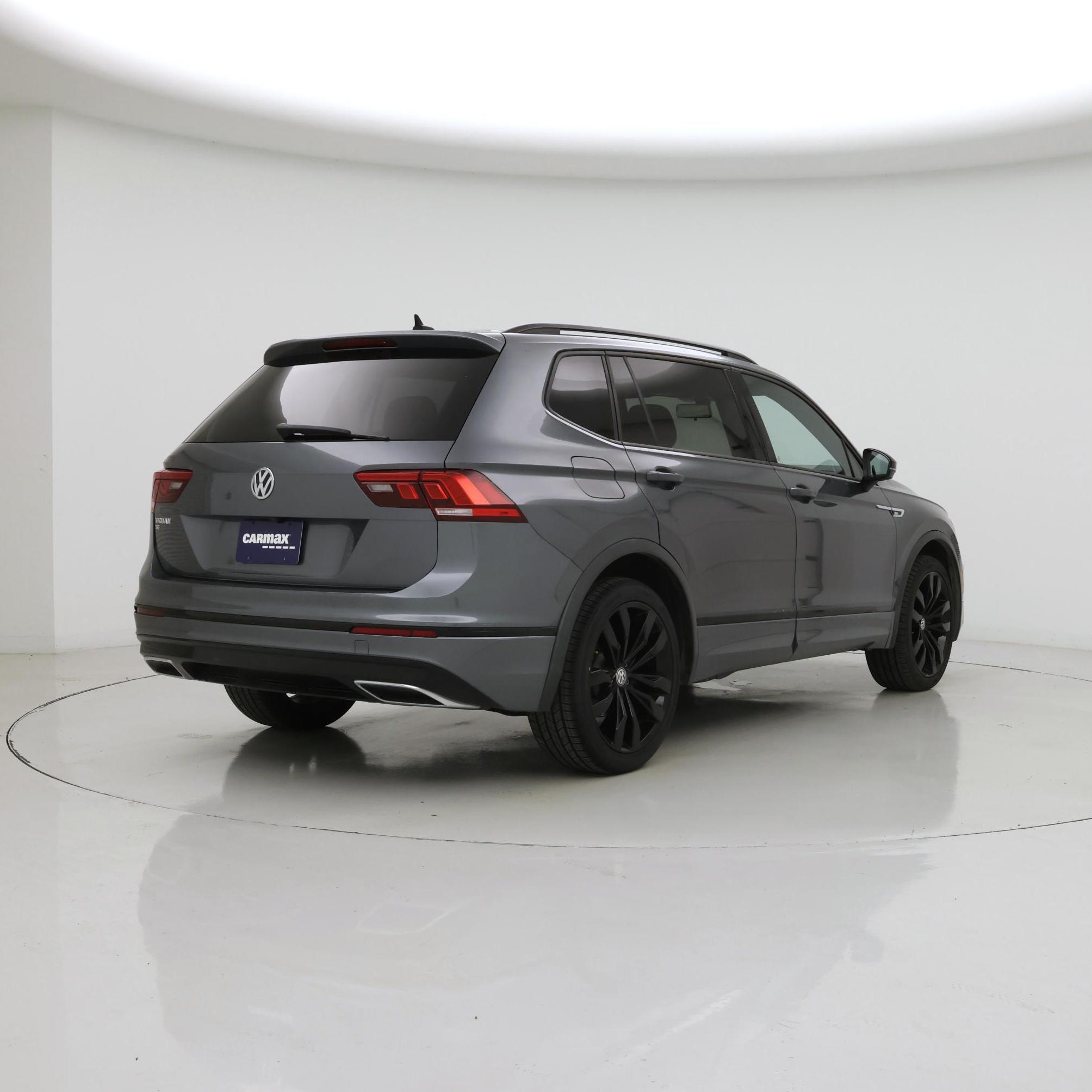Thumbnail: 2021 Volkswagen Tiguan - 8