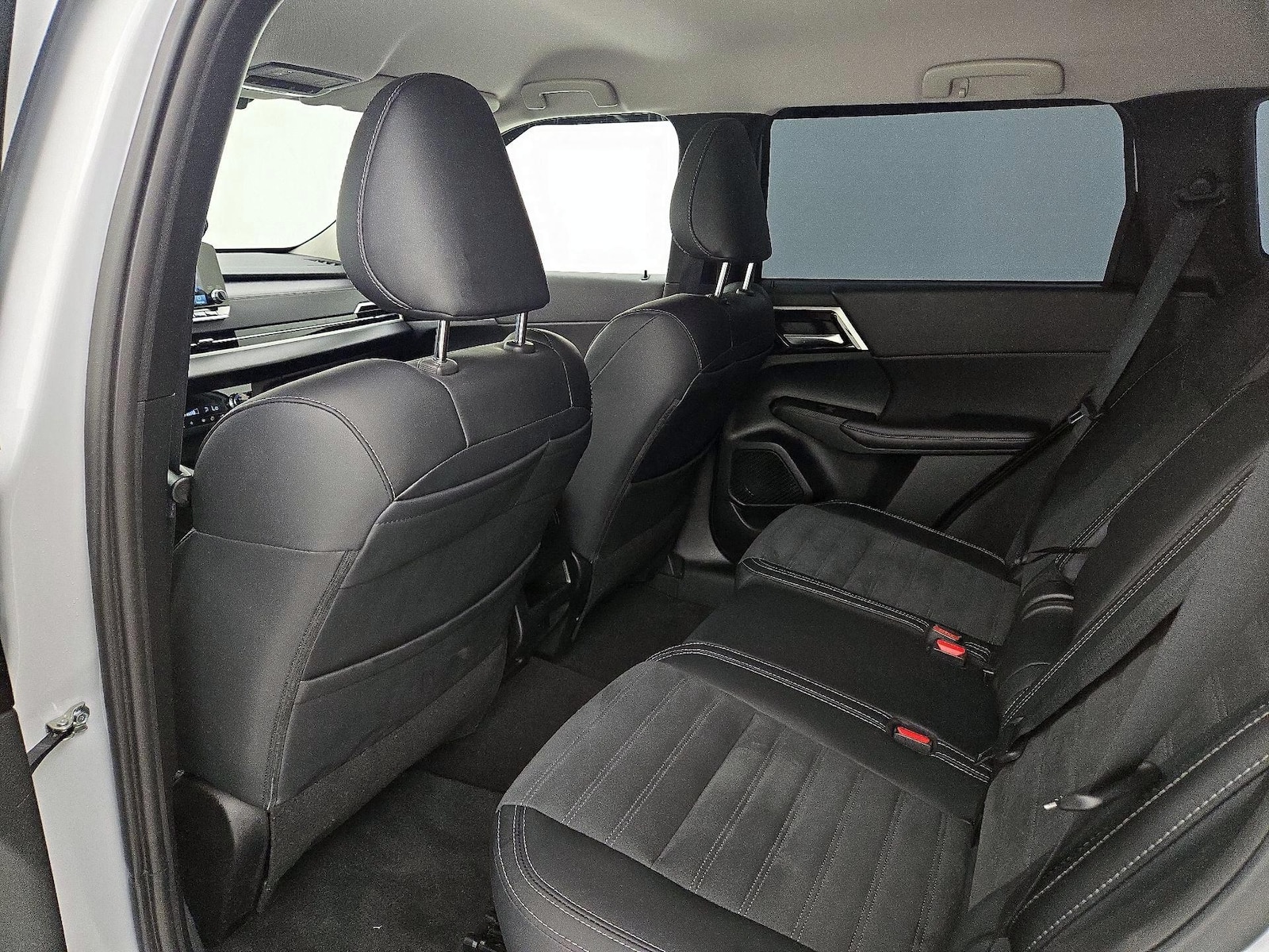 2024 Mitsubishi Outlander SE - Photo 20