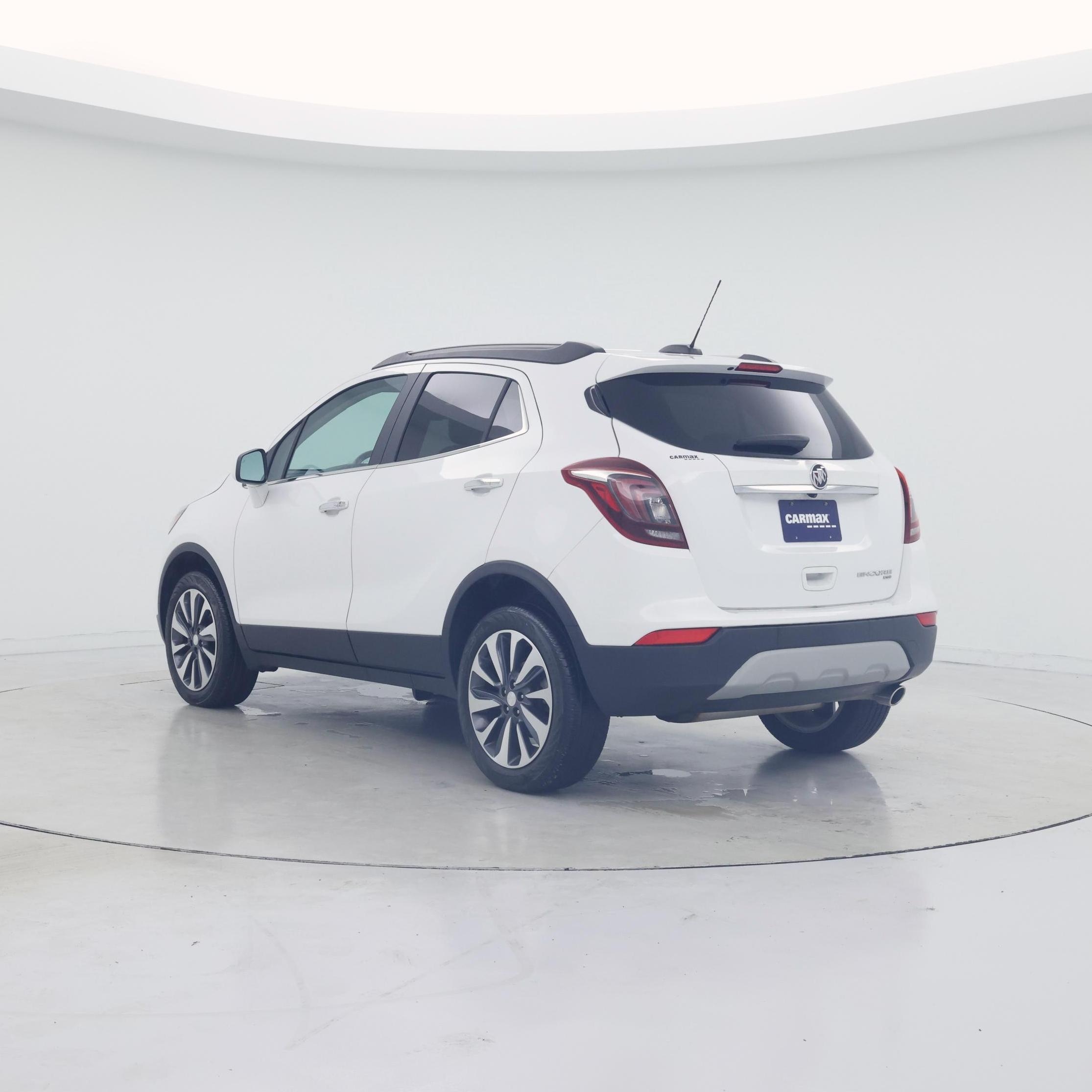 Thumbnail: 2022 Buick Encore - 2