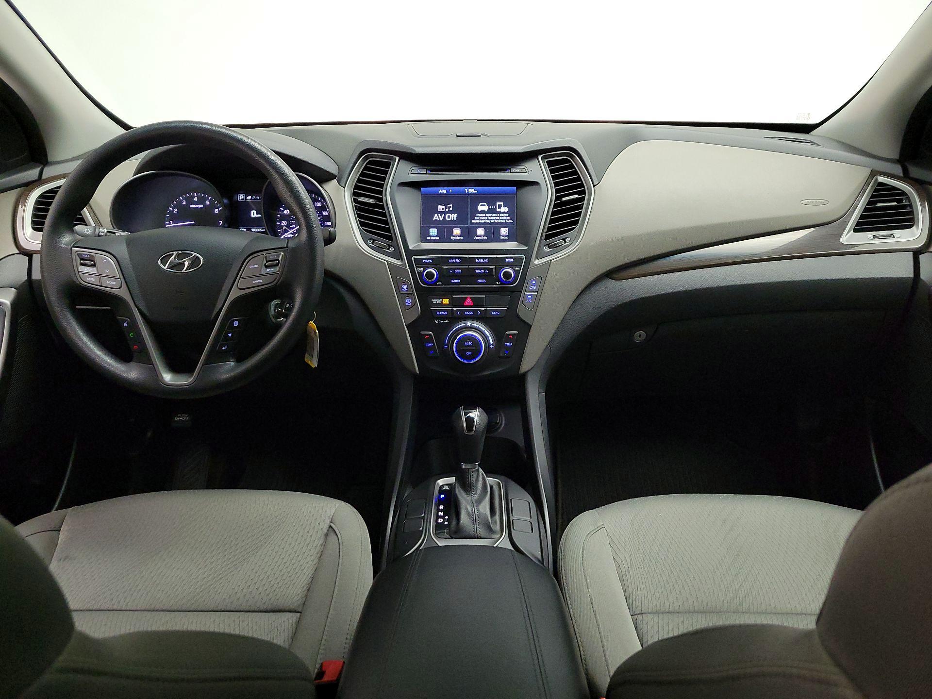 Thumbnail: 2017 Hyundai Santa Fe - 9