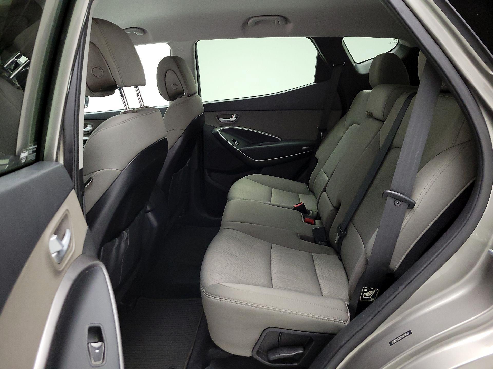 Thumbnail: 2017 Hyundai Santa Fe - 19