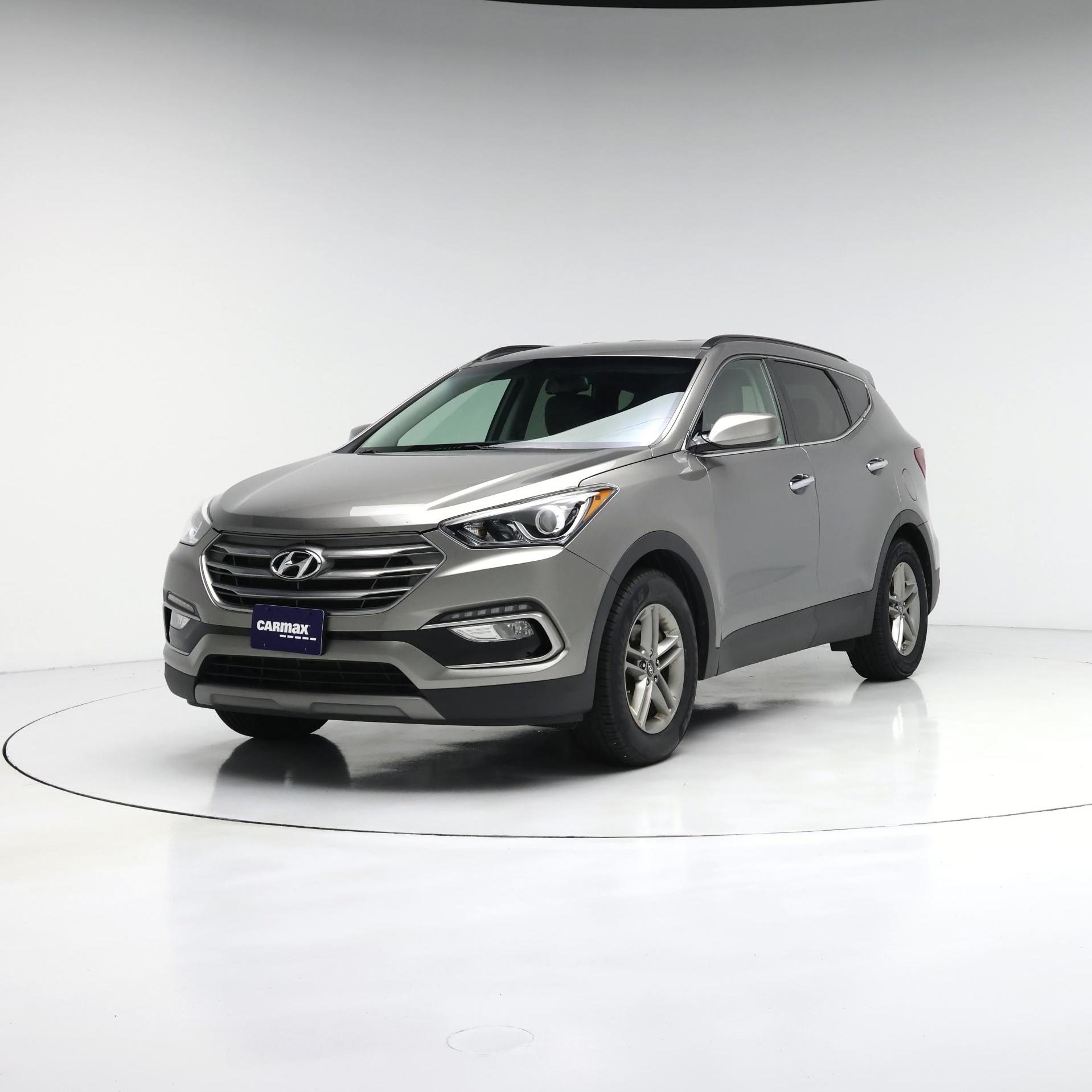 Thumbnail: 2017 Hyundai Santa Fe - 4