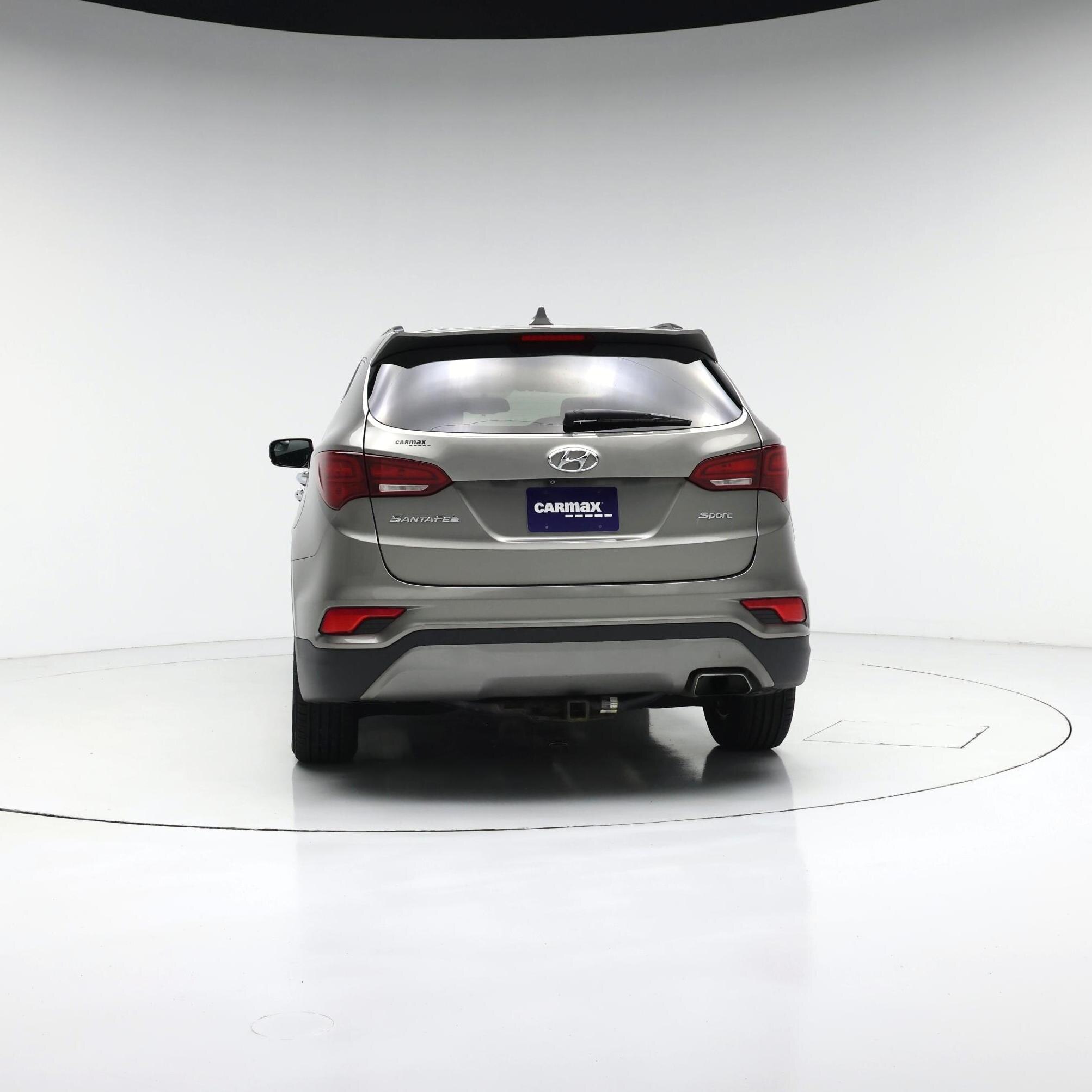 Thumbnail: 2017 Hyundai Santa Fe - 6