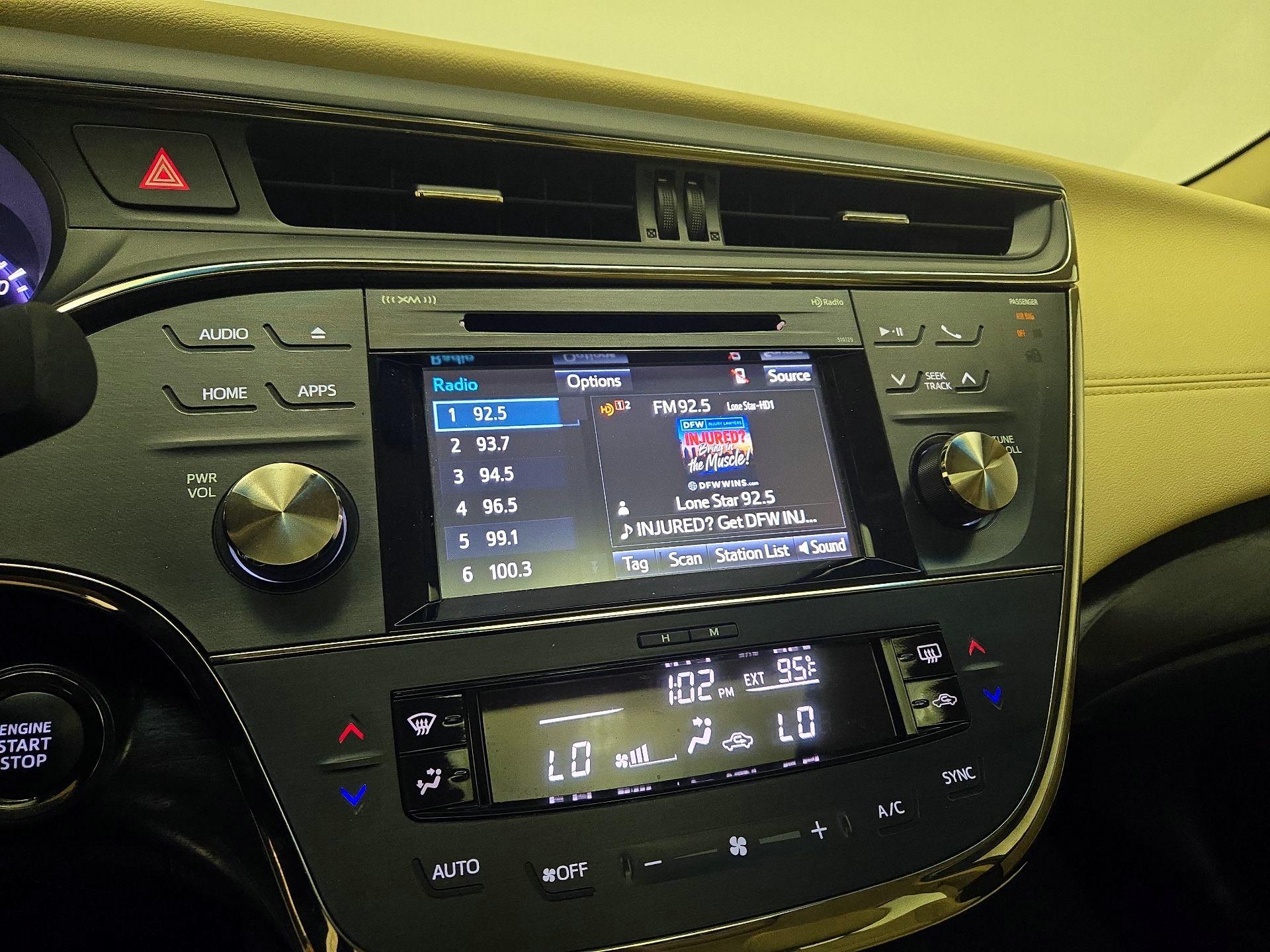 Thumbnail: 2016 Toyota Avalon - 15