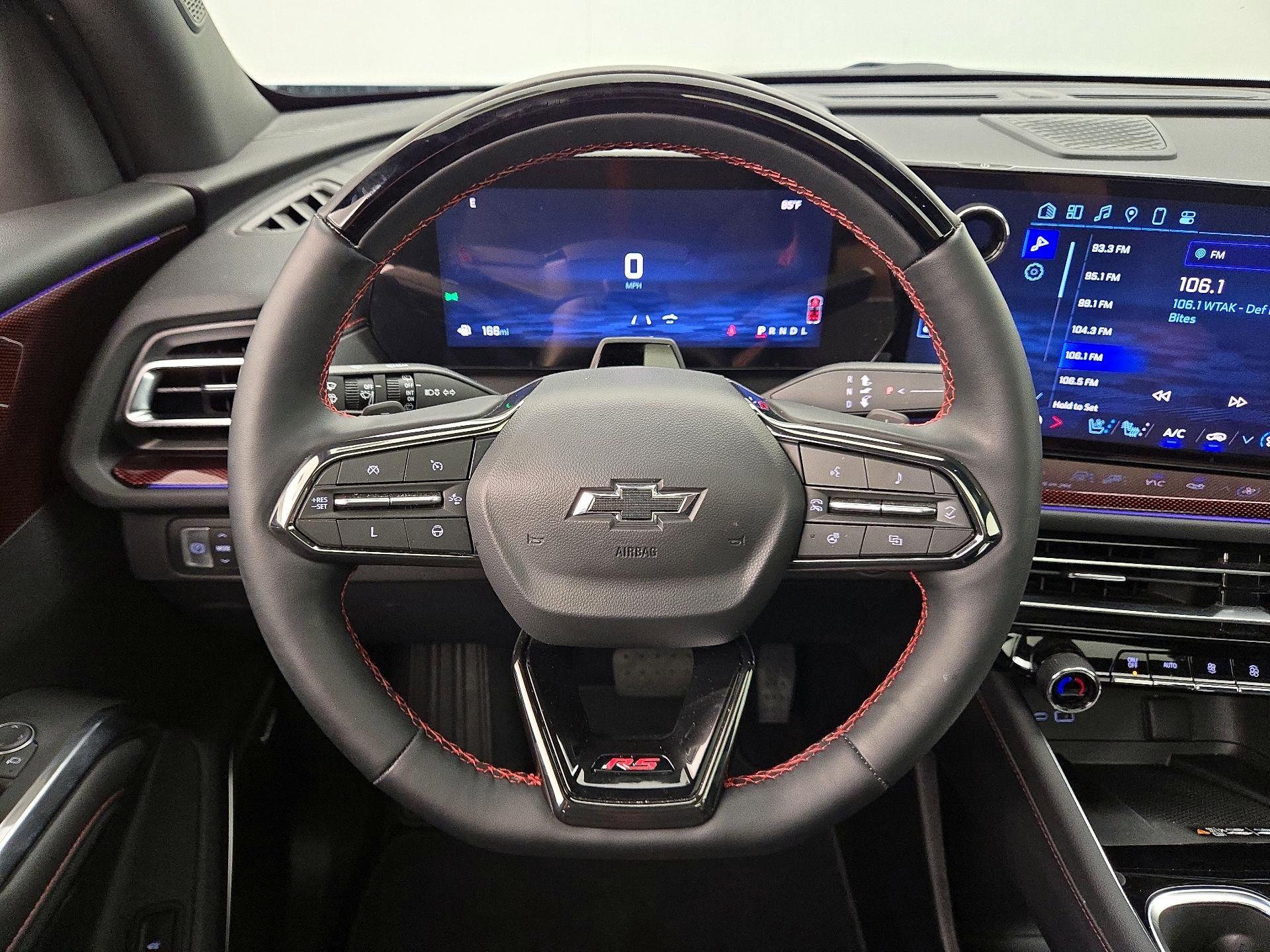 Thumbnail: 2024 Chevrolet Traverse - 10