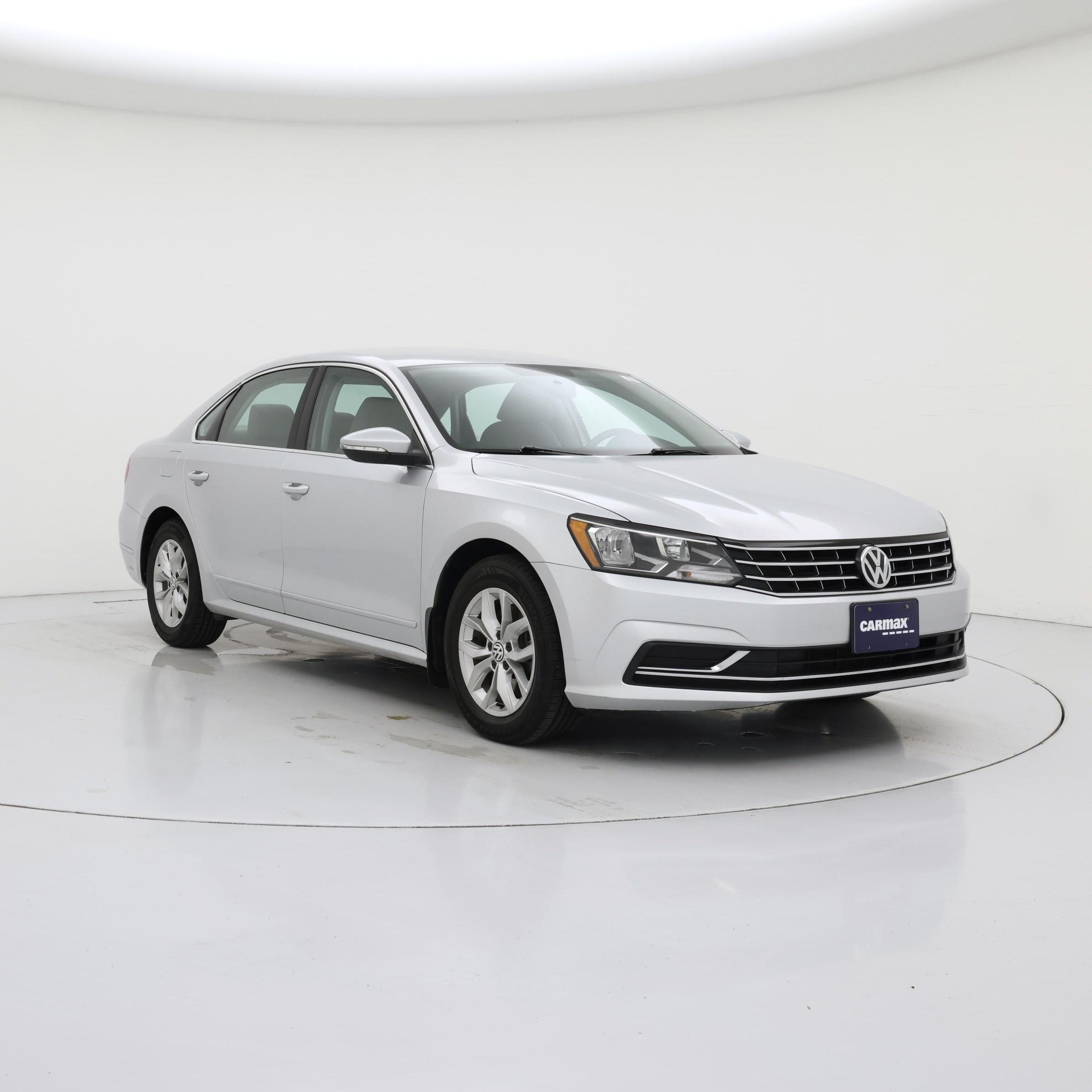  2016 Volkswagen Passat 1.8T S   