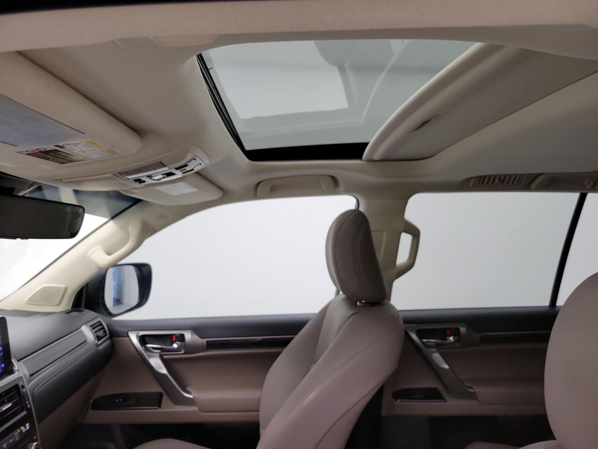 Thumbnail: 2023 Lexus GX - 20