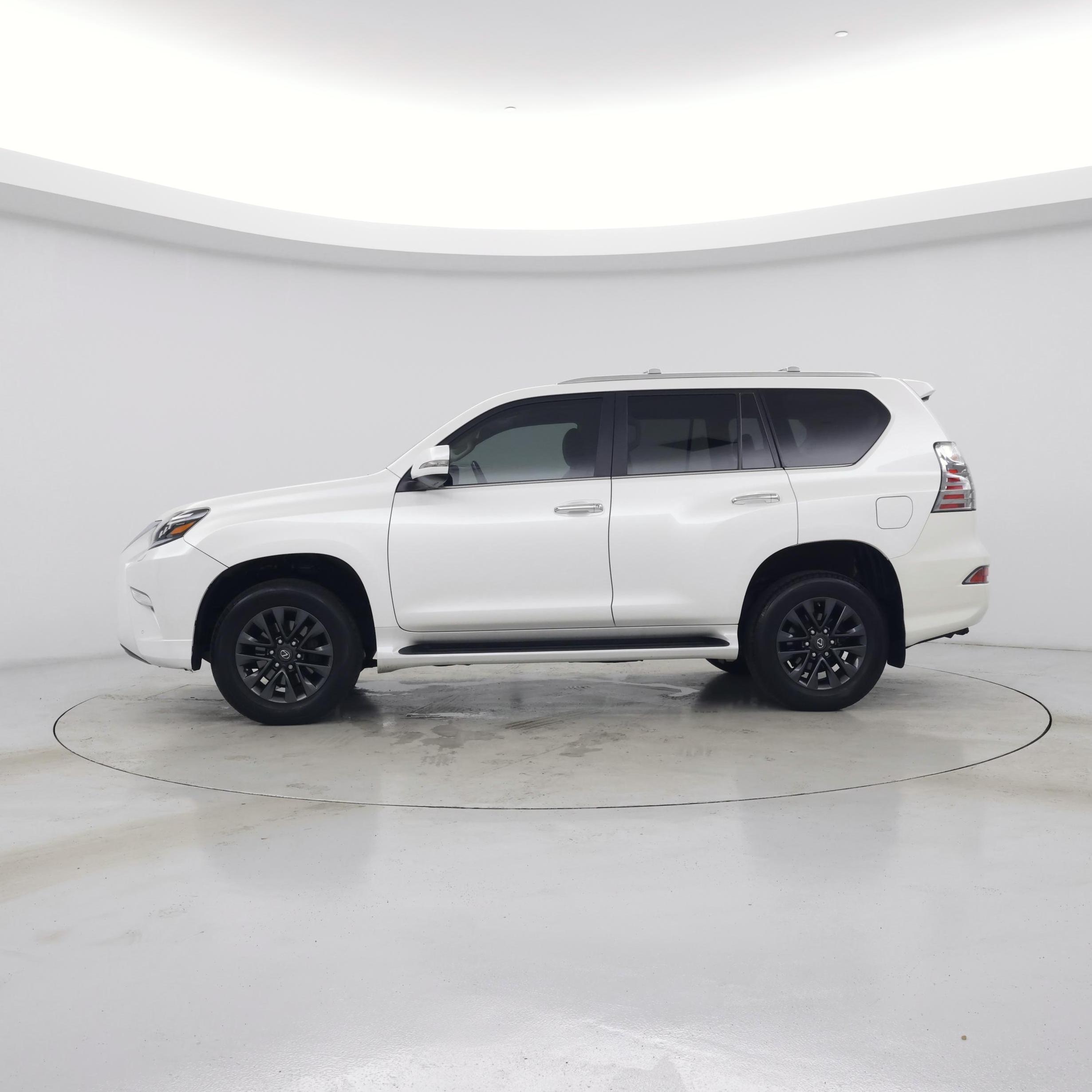 Thumbnail: 2023 Lexus GX - 3