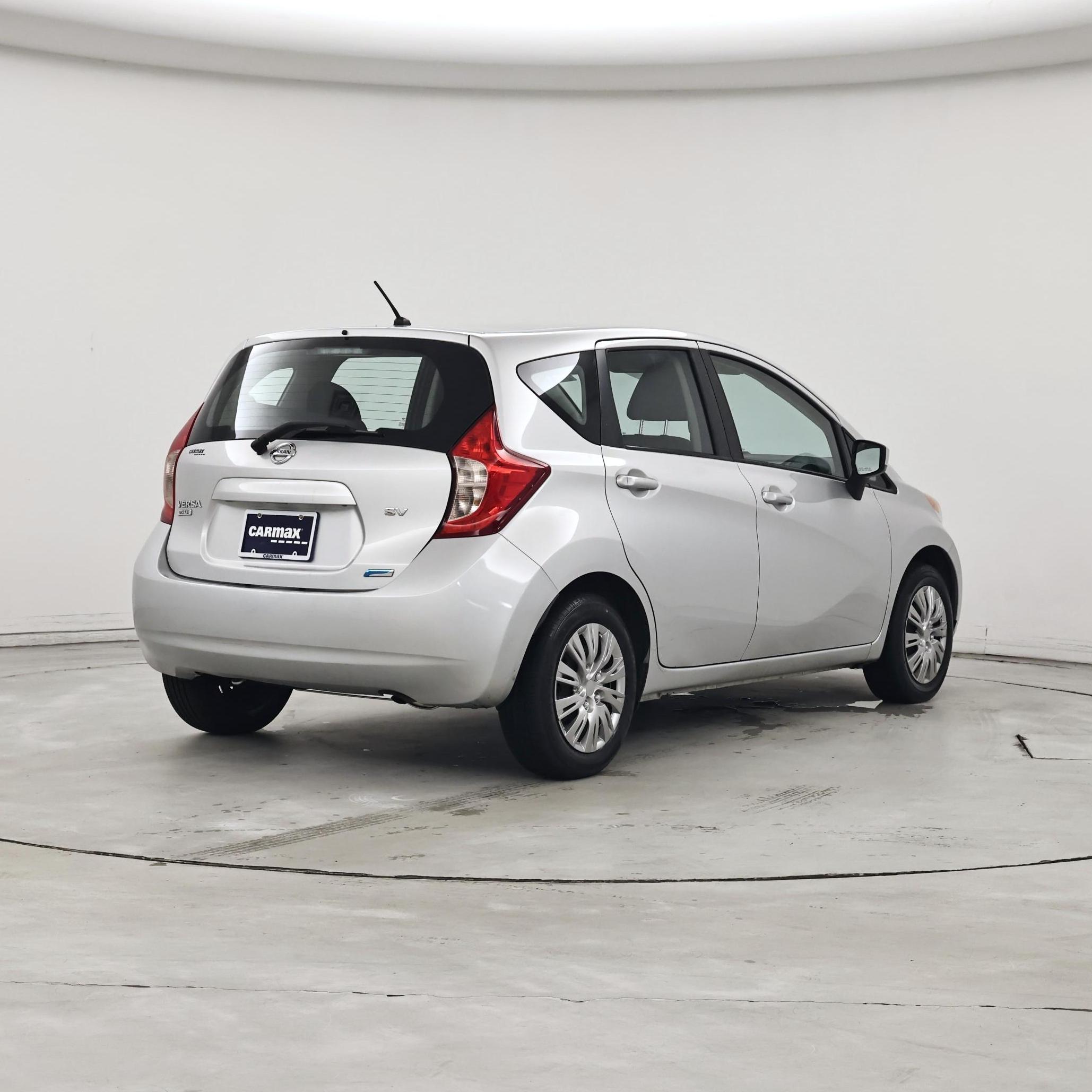 Thumbnail: 2015 Nissan Versa Note - 8