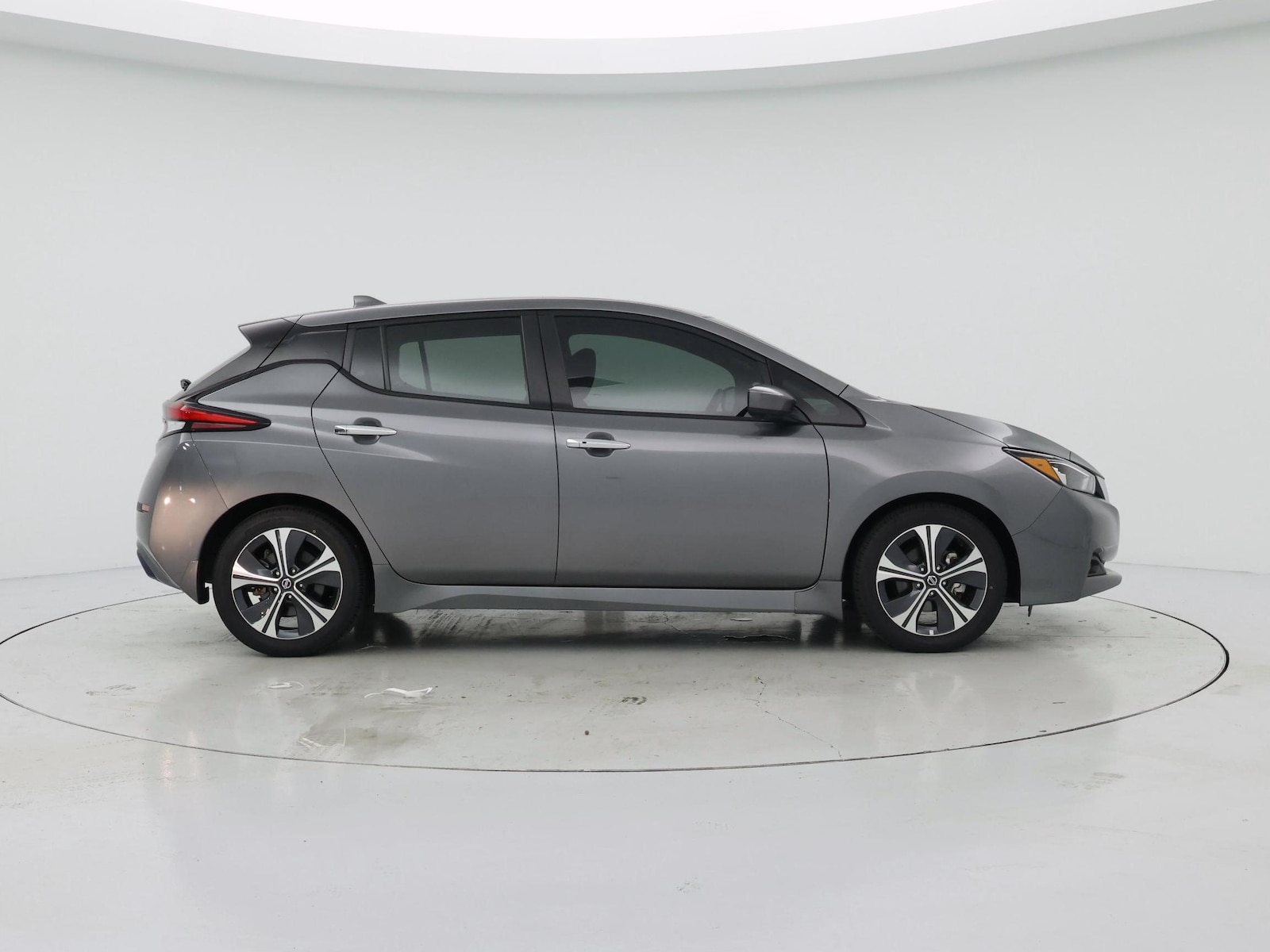 2021 Nissan Leaf SV - Photo 8