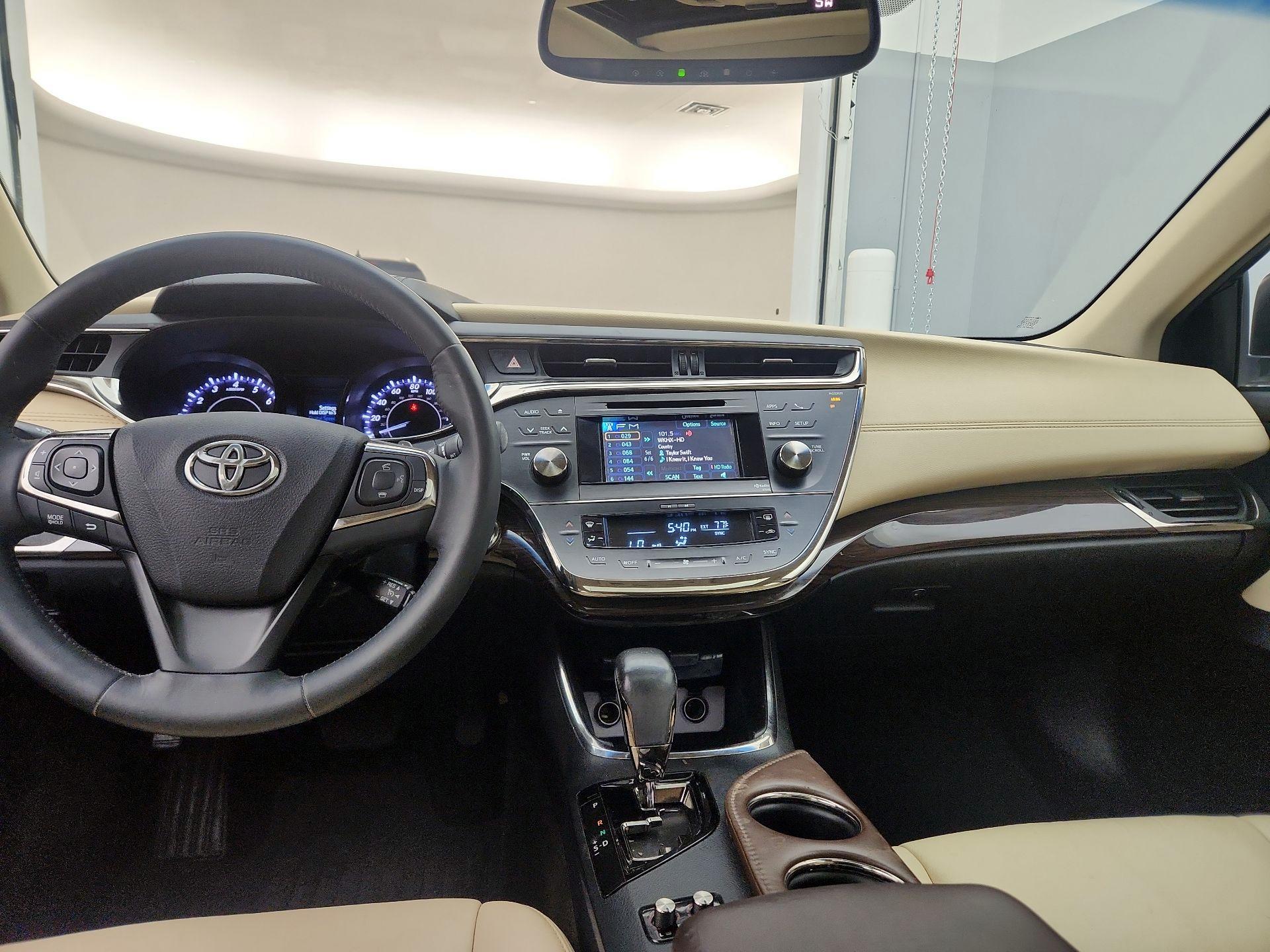 Thumbnail: 2014 Toyota Avalon - 9