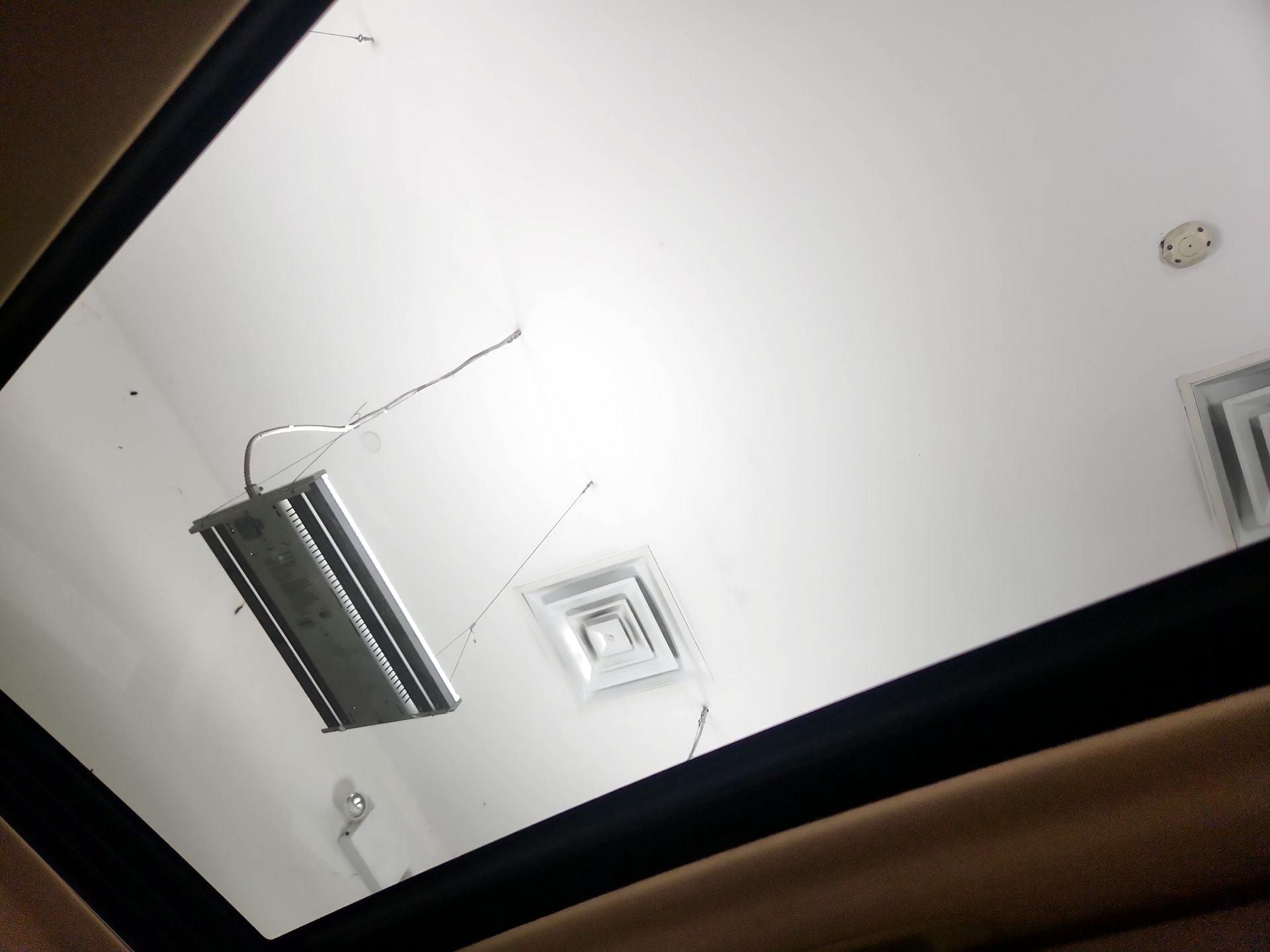 Thumbnail: 2014 Toyota Avalon - 19