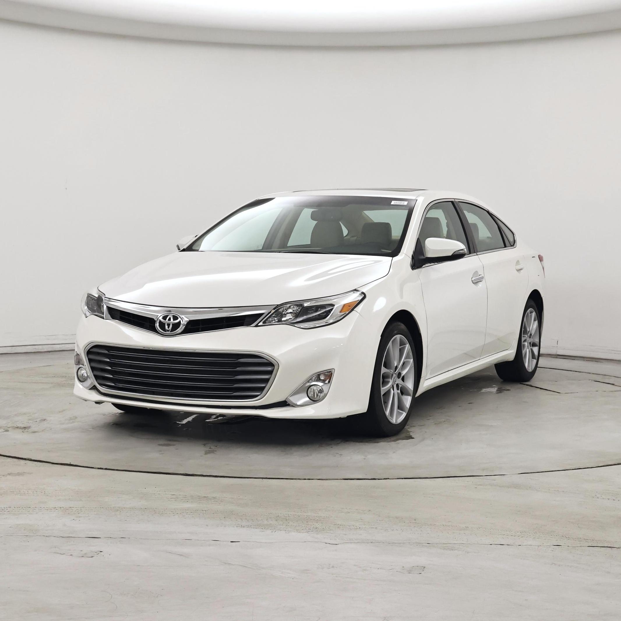 Thumbnail: 2014 Toyota Avalon - 4