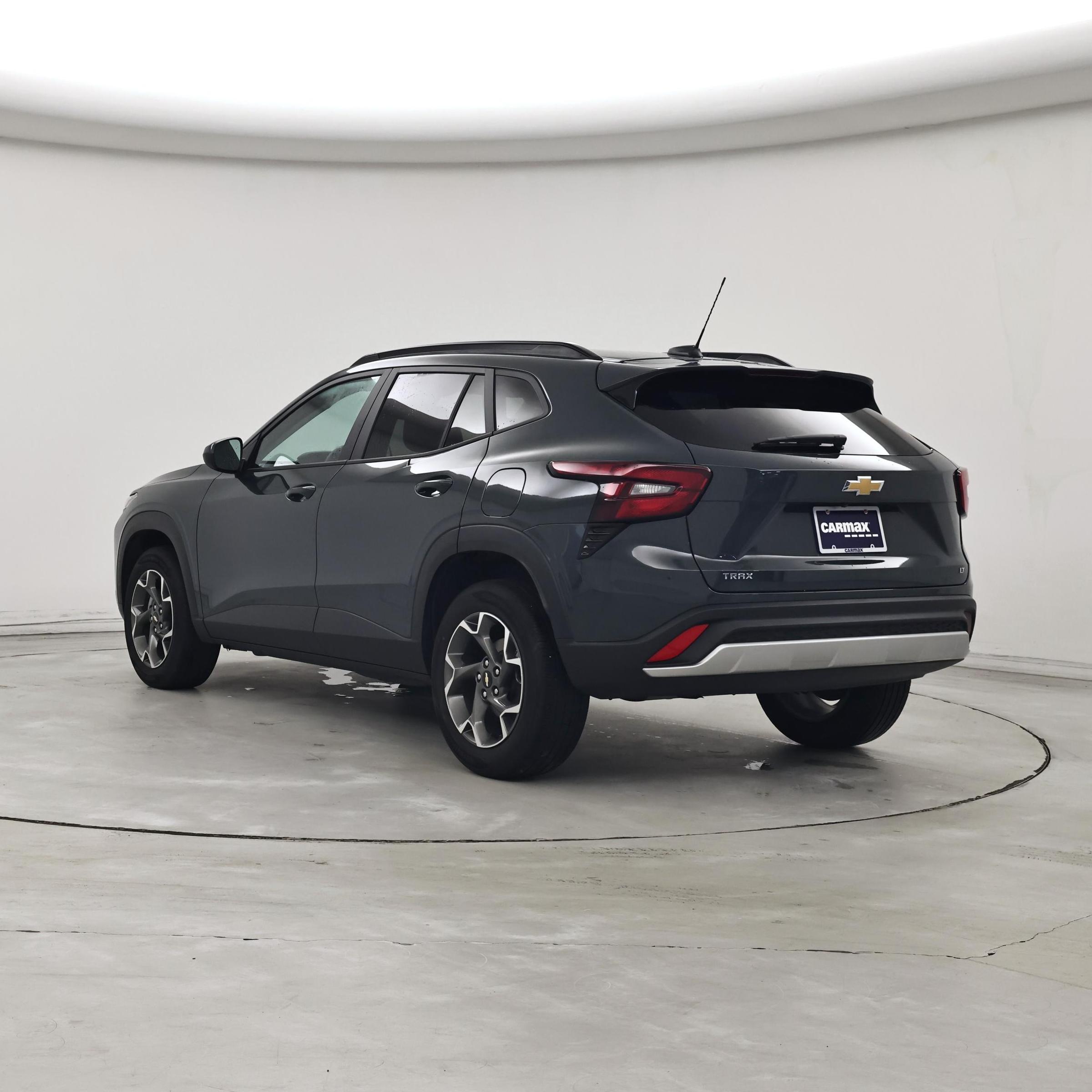 Thumbnail: 2025 Chevrolet Trax - 2