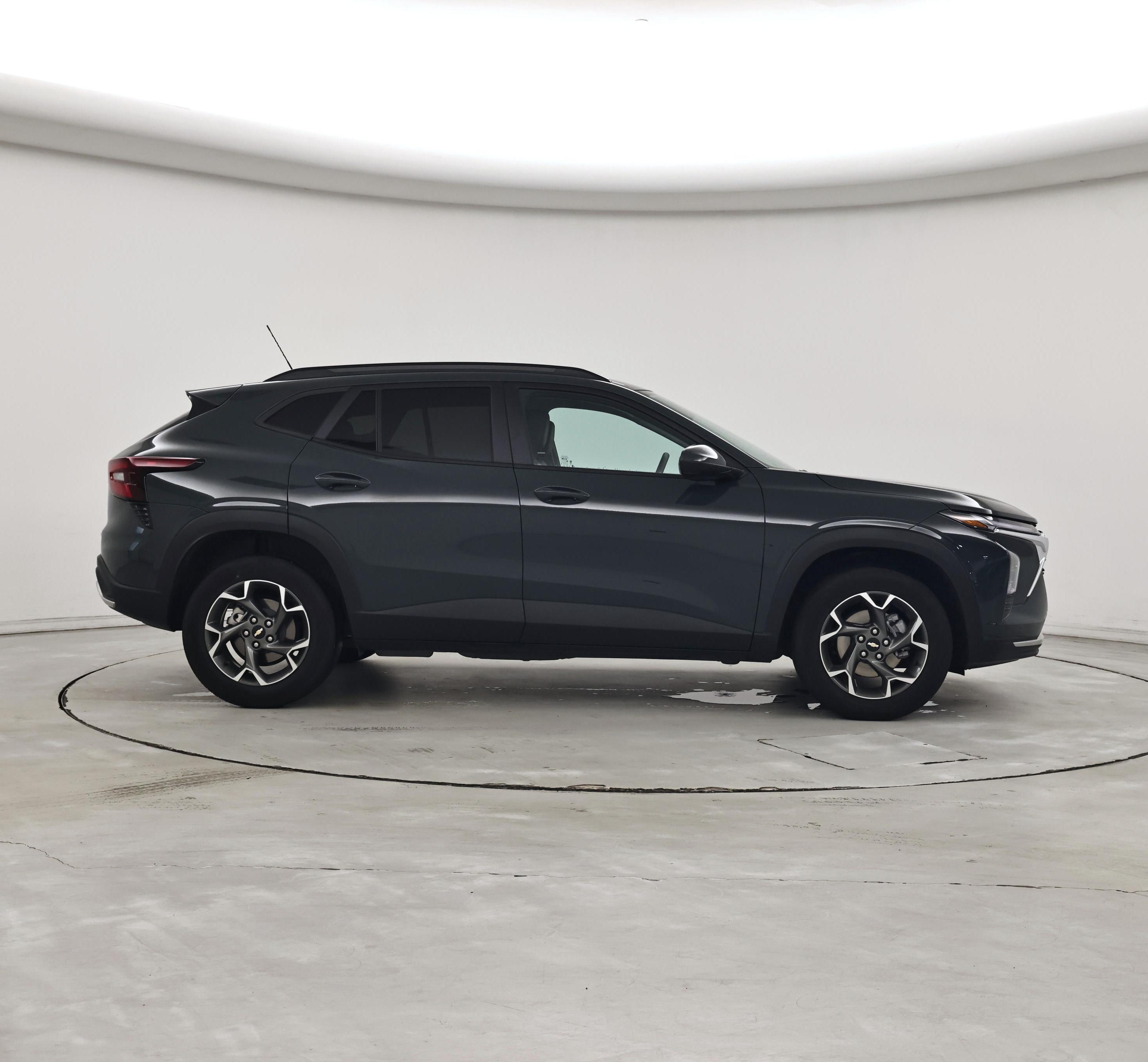 Thumbnail: 2025 Chevrolet Trax - 7