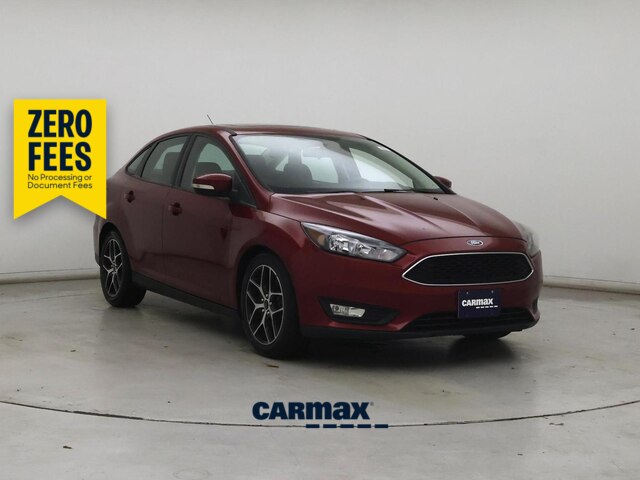 Red (Burgundy) 2017 Ford Focus Sedan Front-Wheel Drive Automatic