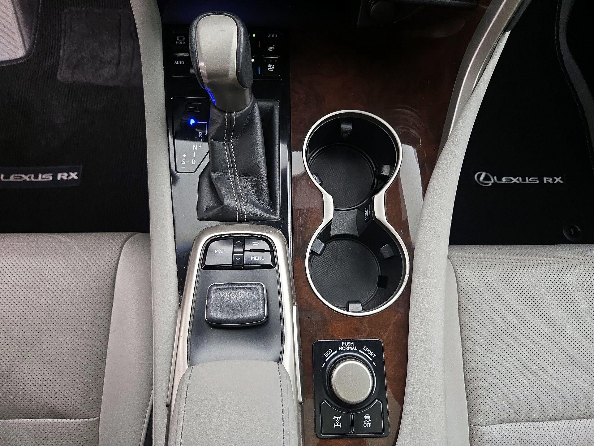 Thumbnail: 2016 Lexus RX - 18