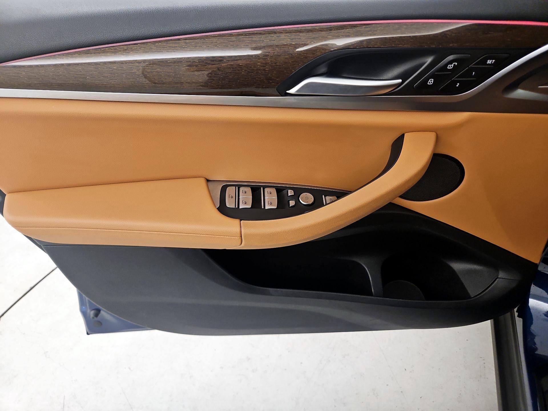 Thumbnail: 2022 BMW X3 - 12