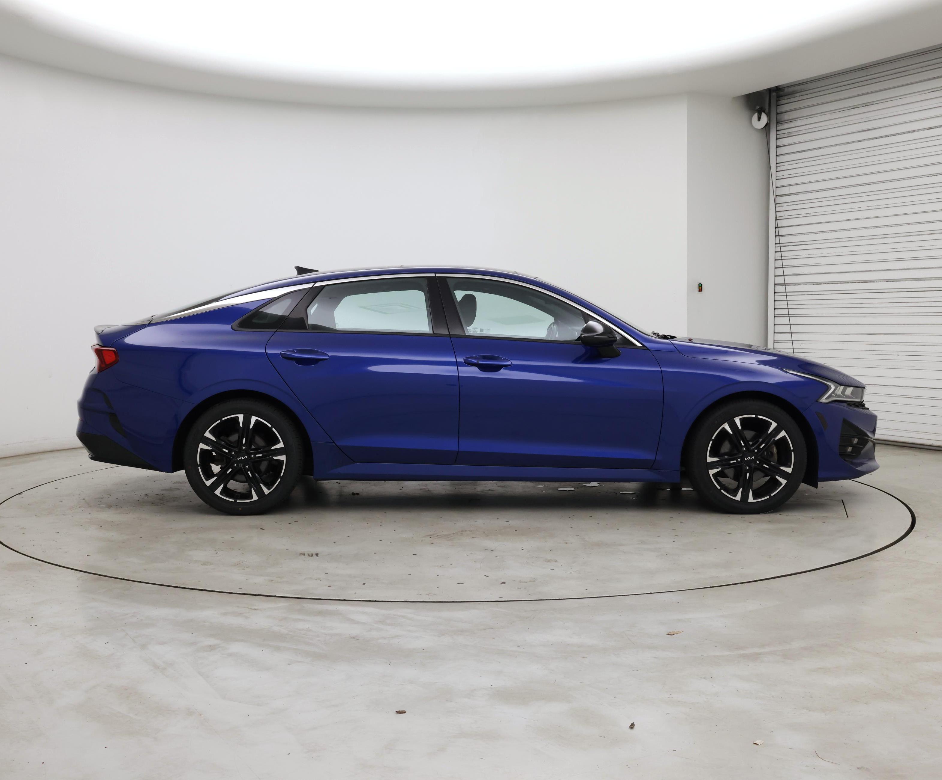 Thumbnail: 2023 Kia K5 - 7