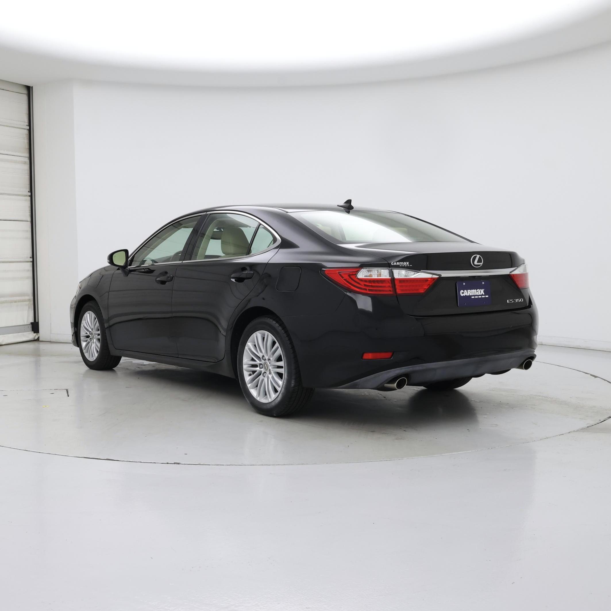 Thumbnail: 2014 Lexus ES - 2