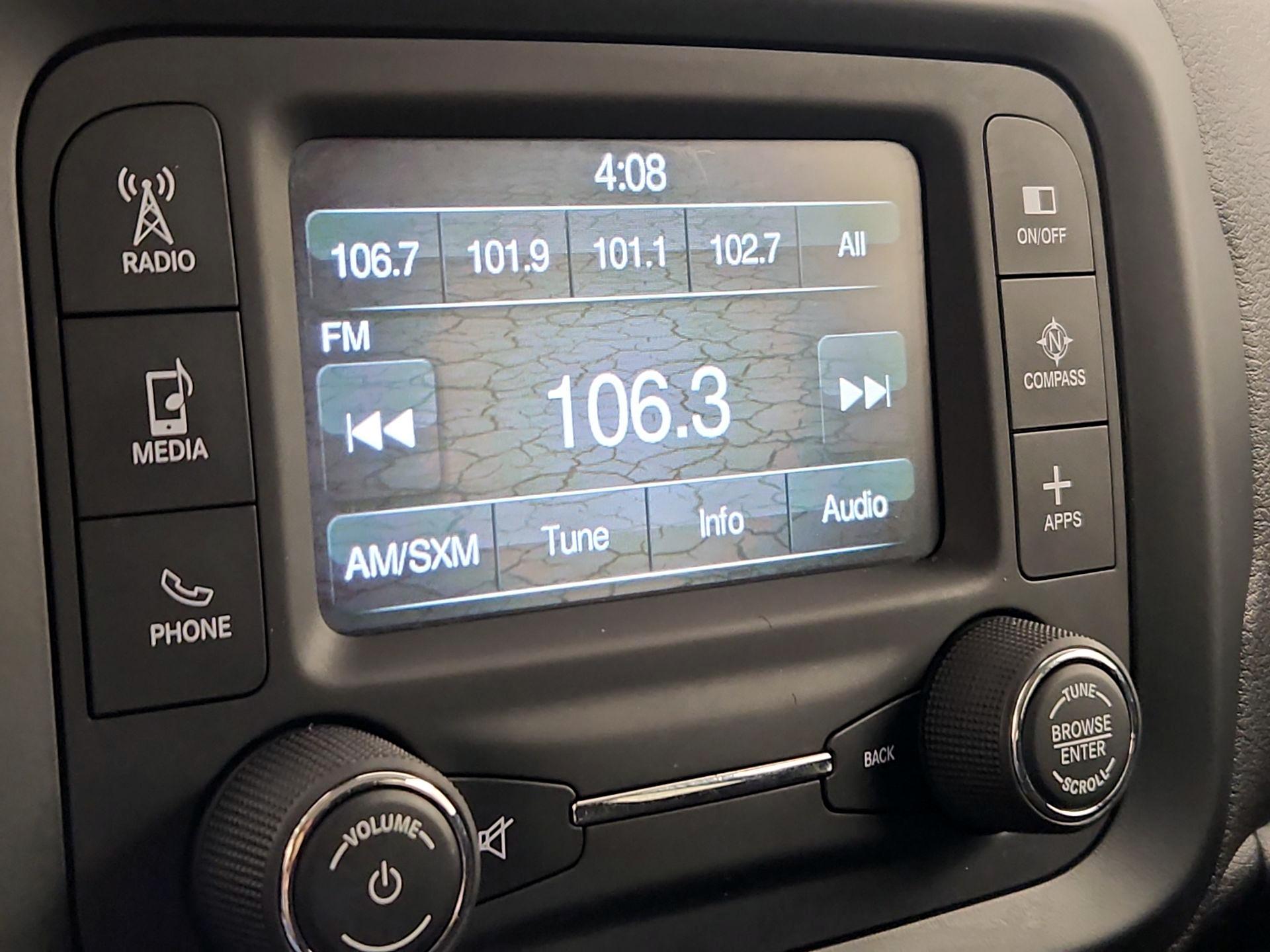 Thumbnail: 2017 Jeep Renegade - 15