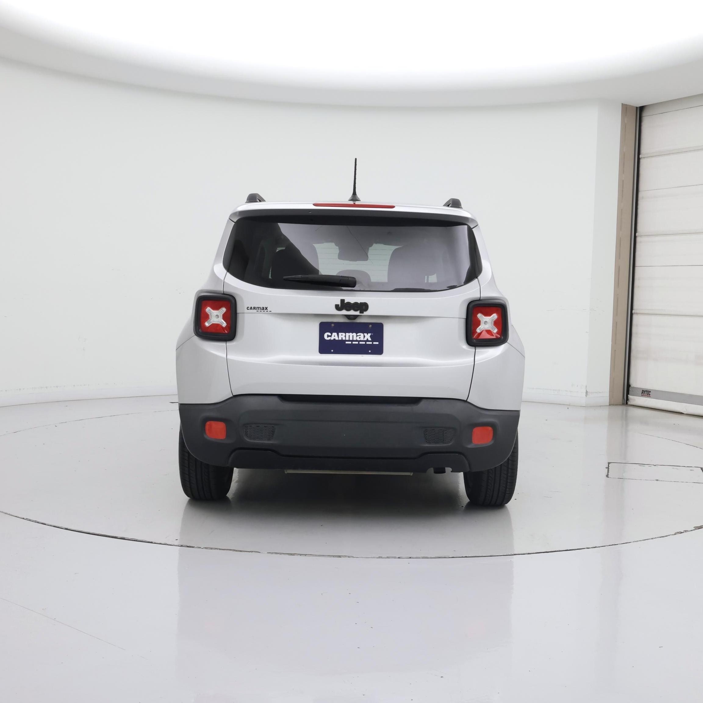 Thumbnail: 2017 Jeep Renegade - 6