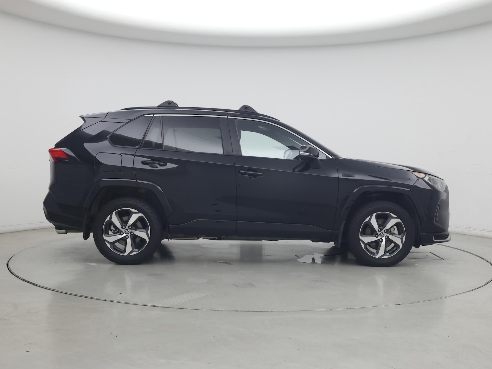 2021 Toyota RAV4 SE - Photo 8