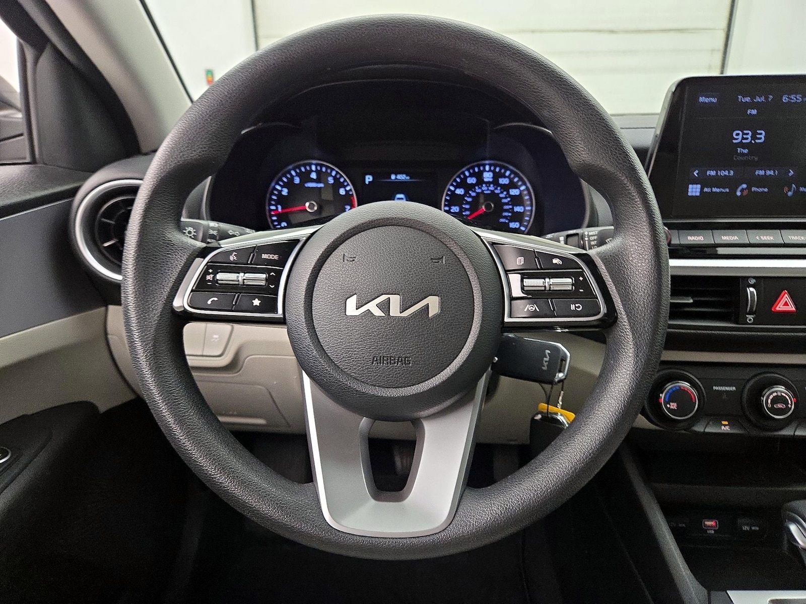 2022 Kia FORTE LXS - Photo 11