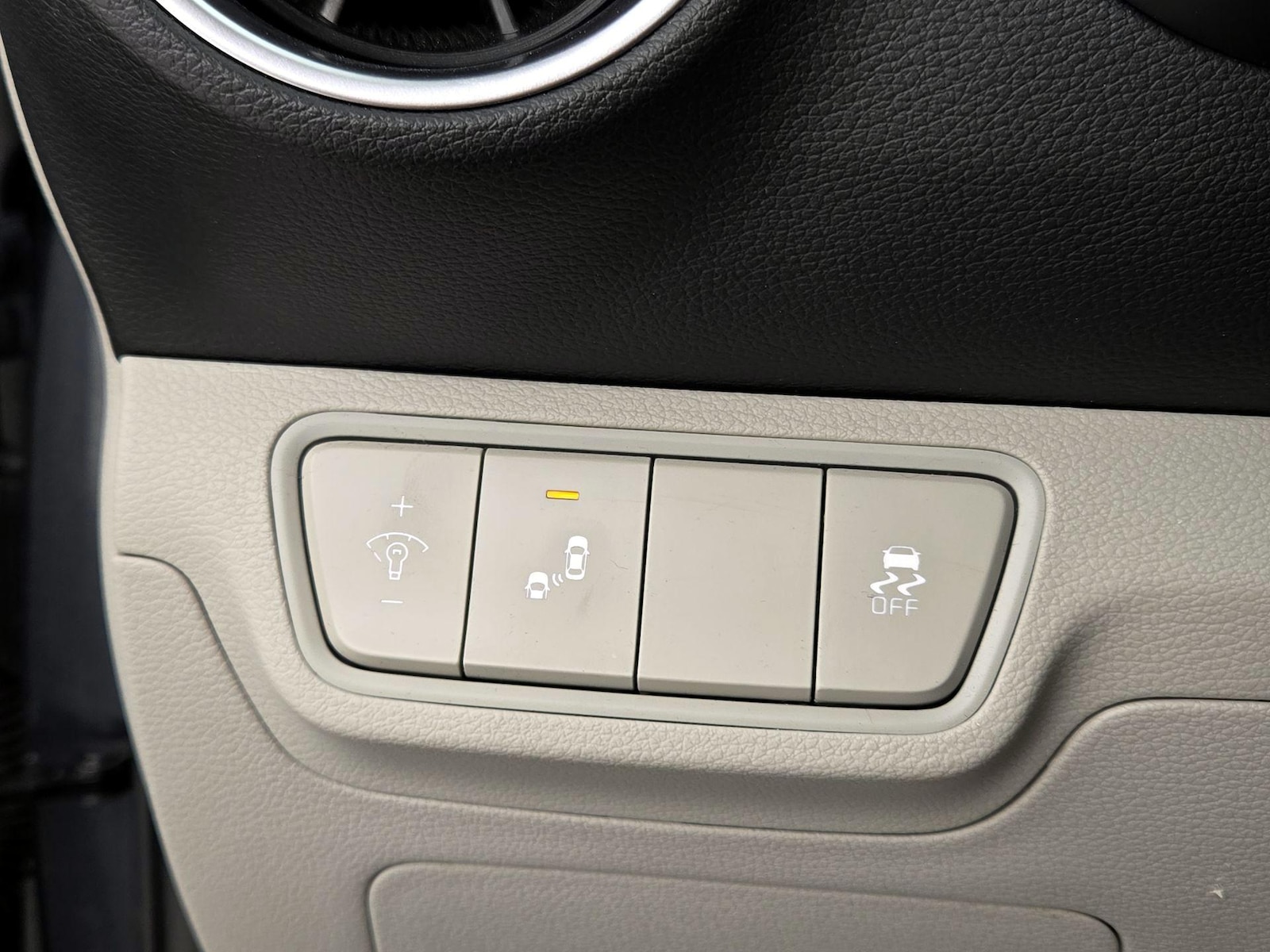 2022 Kia FORTE LXS - Photo 14