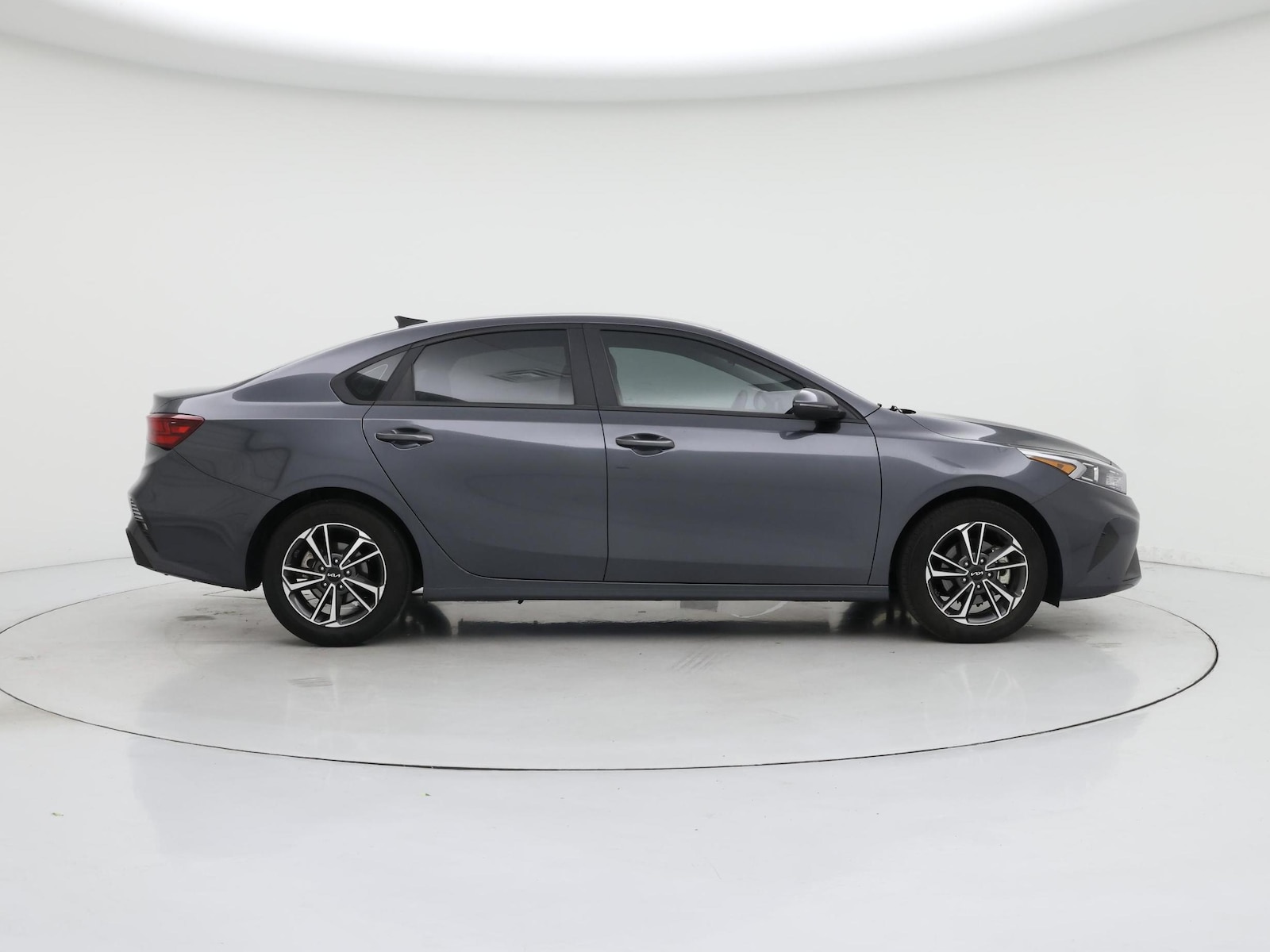 2022 Kia FORTE LXS - Photo 8