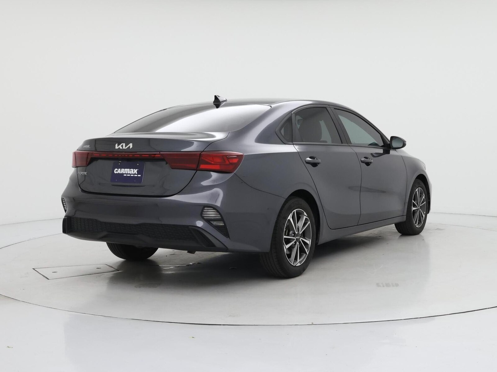 2022 Kia FORTE LXS - Photo 9