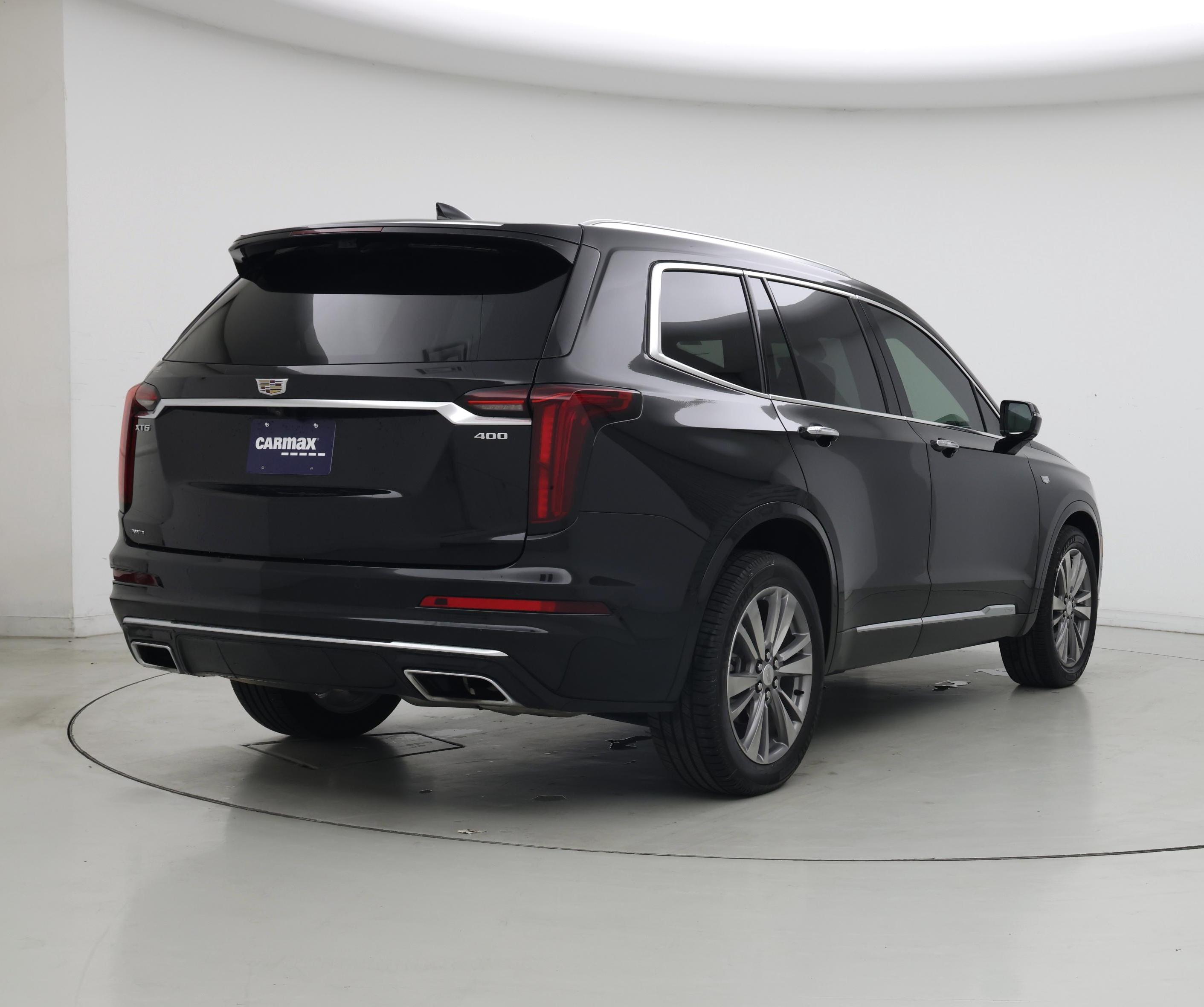 Thumbnail: 2022 Cadillac XT6 - 8
