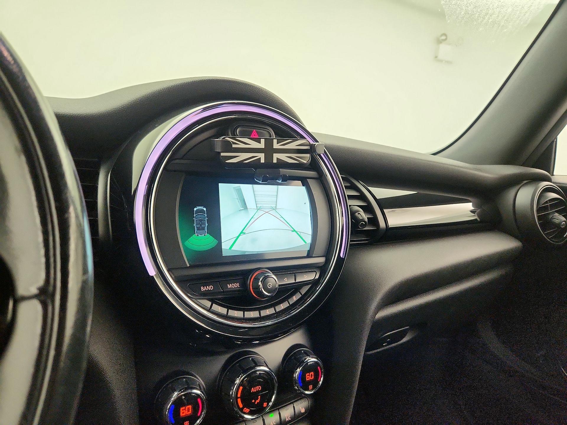Thumbnail: 2019 MINI Cooper - 14