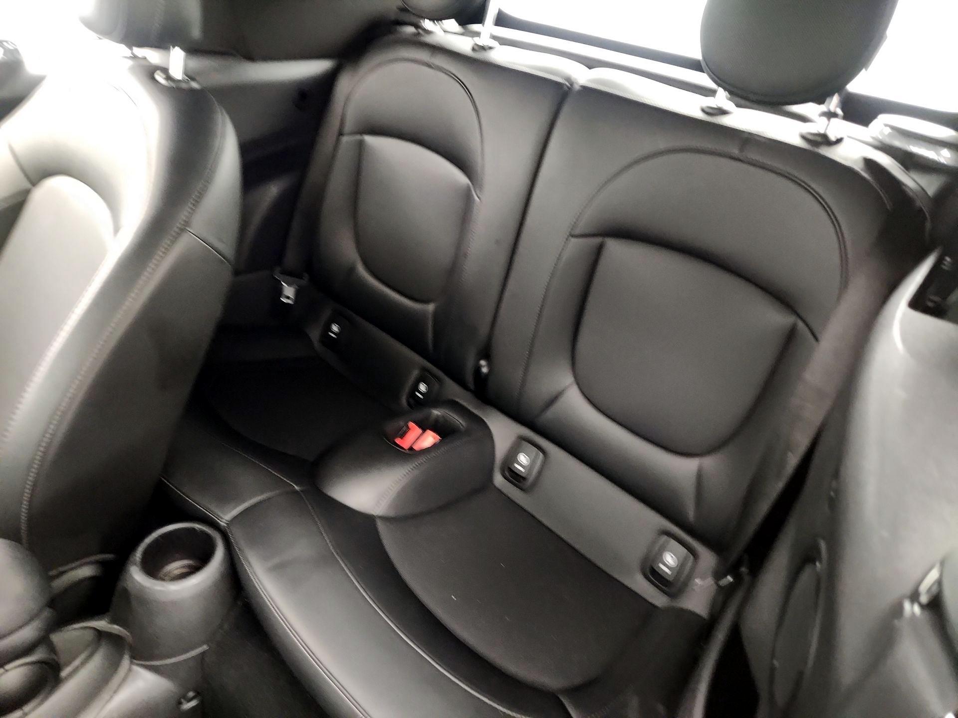 Thumbnail: 2019 MINI Cooper - 19