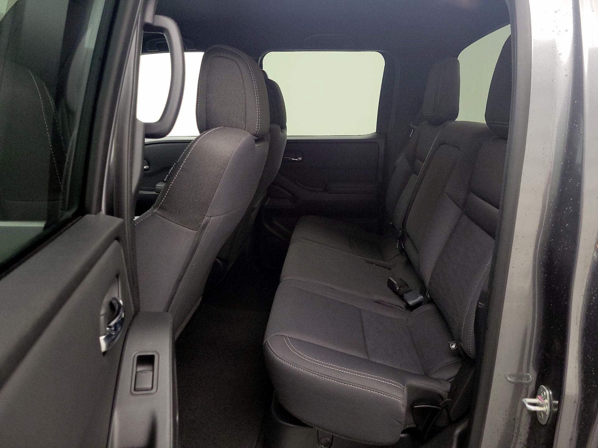 Thumbnail: 2023 Nissan Frontier - 19
