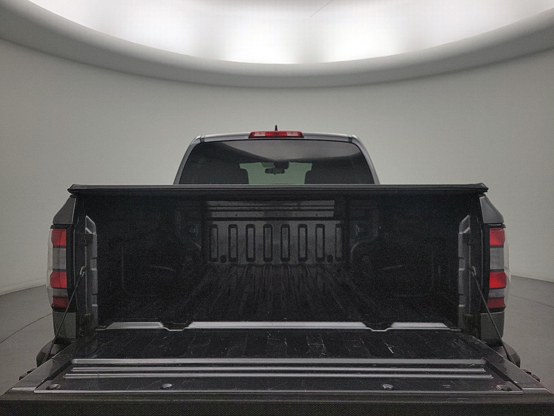 Thumbnail: 2023 Nissan Frontier - 20