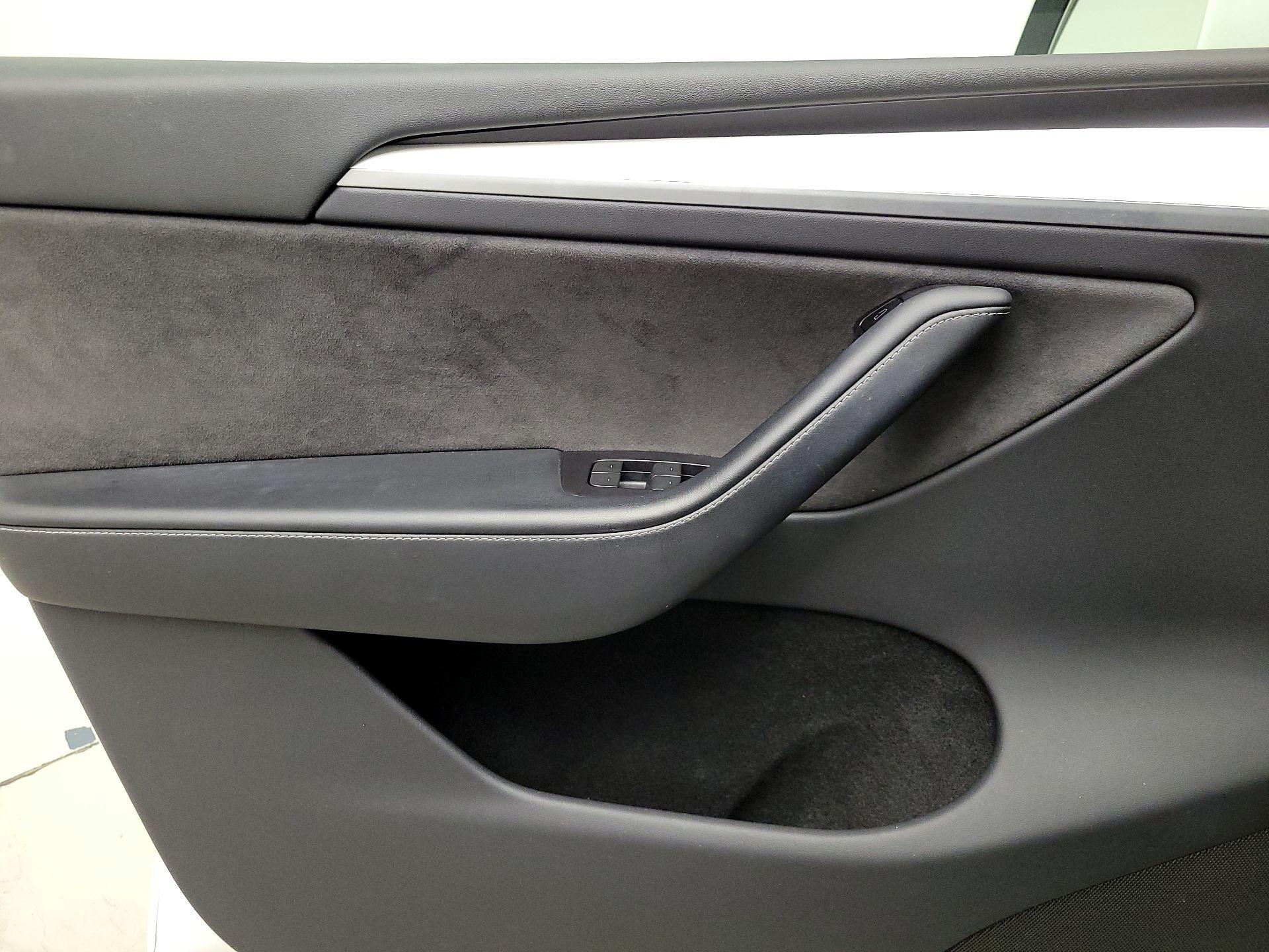 Thumbnail: 2023 Tesla Model Y - 12