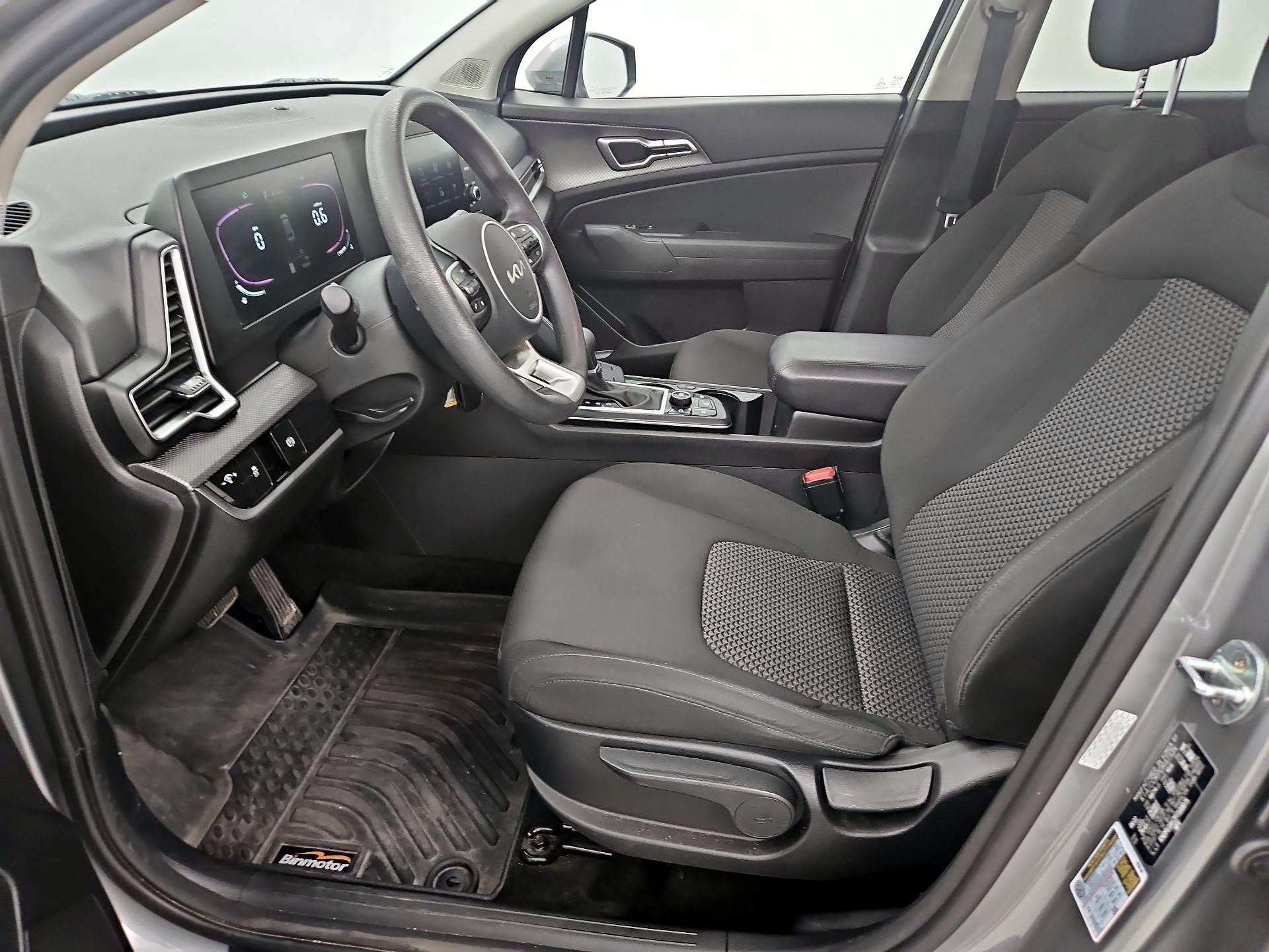 Thumbnail: 2023 Kia Sportage - 11
