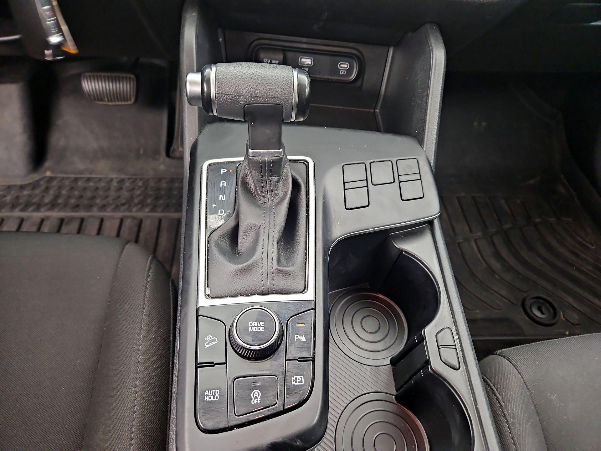 Thumbnail: 2023 Kia Sportage - 17