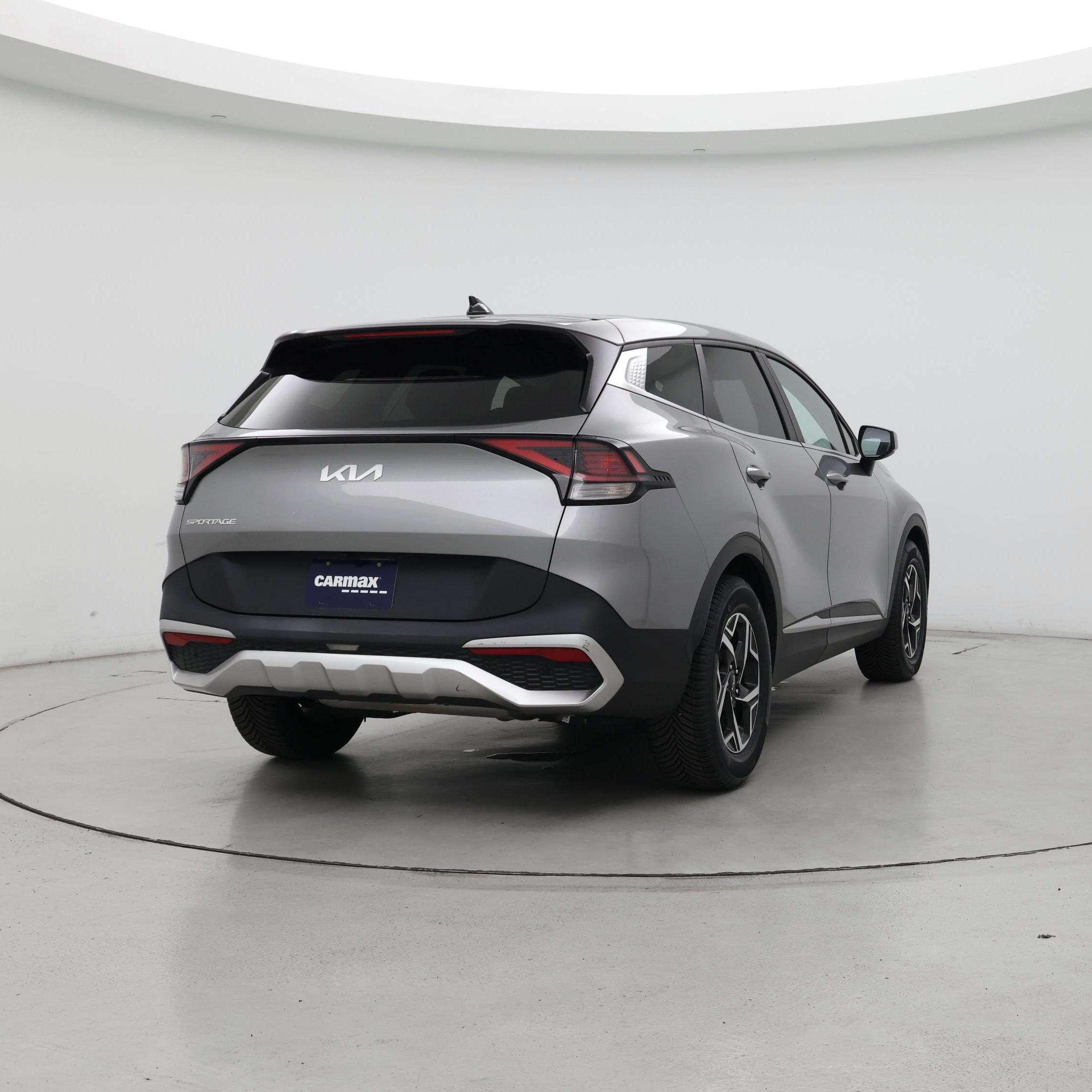 Thumbnail: 2023 Kia Sportage - 8