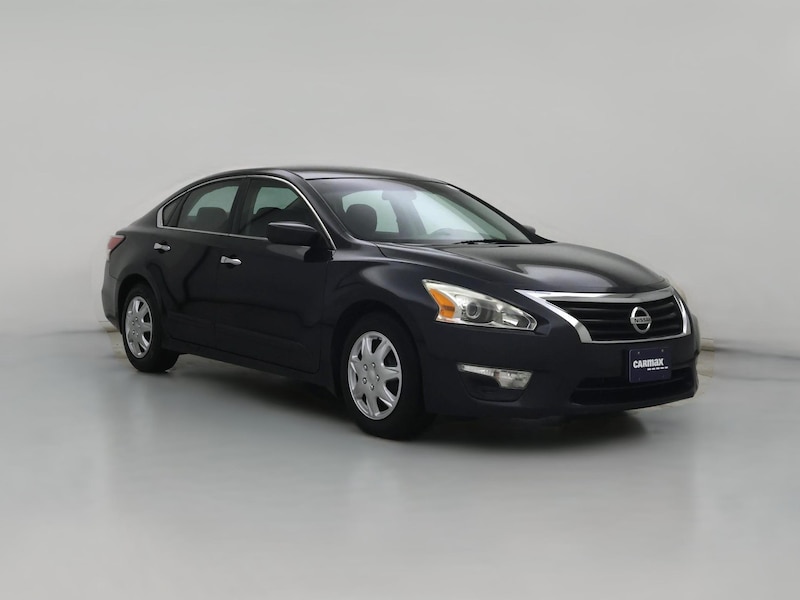 2015 Nissan Altima S -
                  Newark, DE