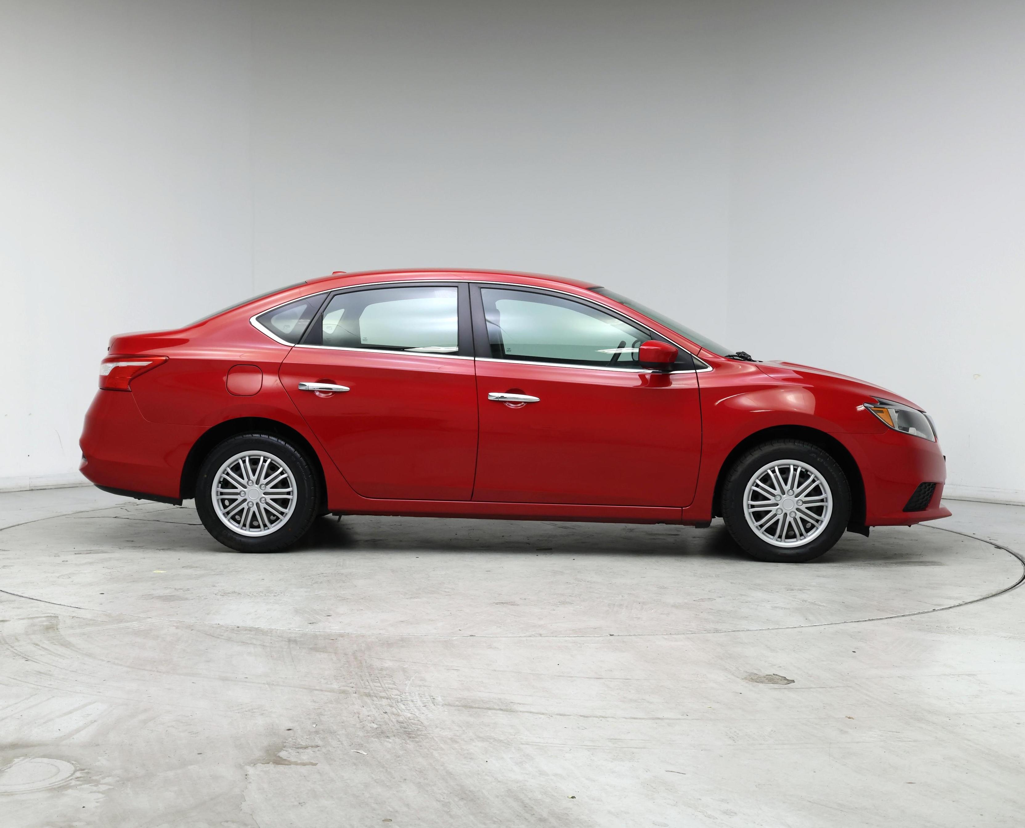 Thumbnail: 2017 Nissan Sentra - 7