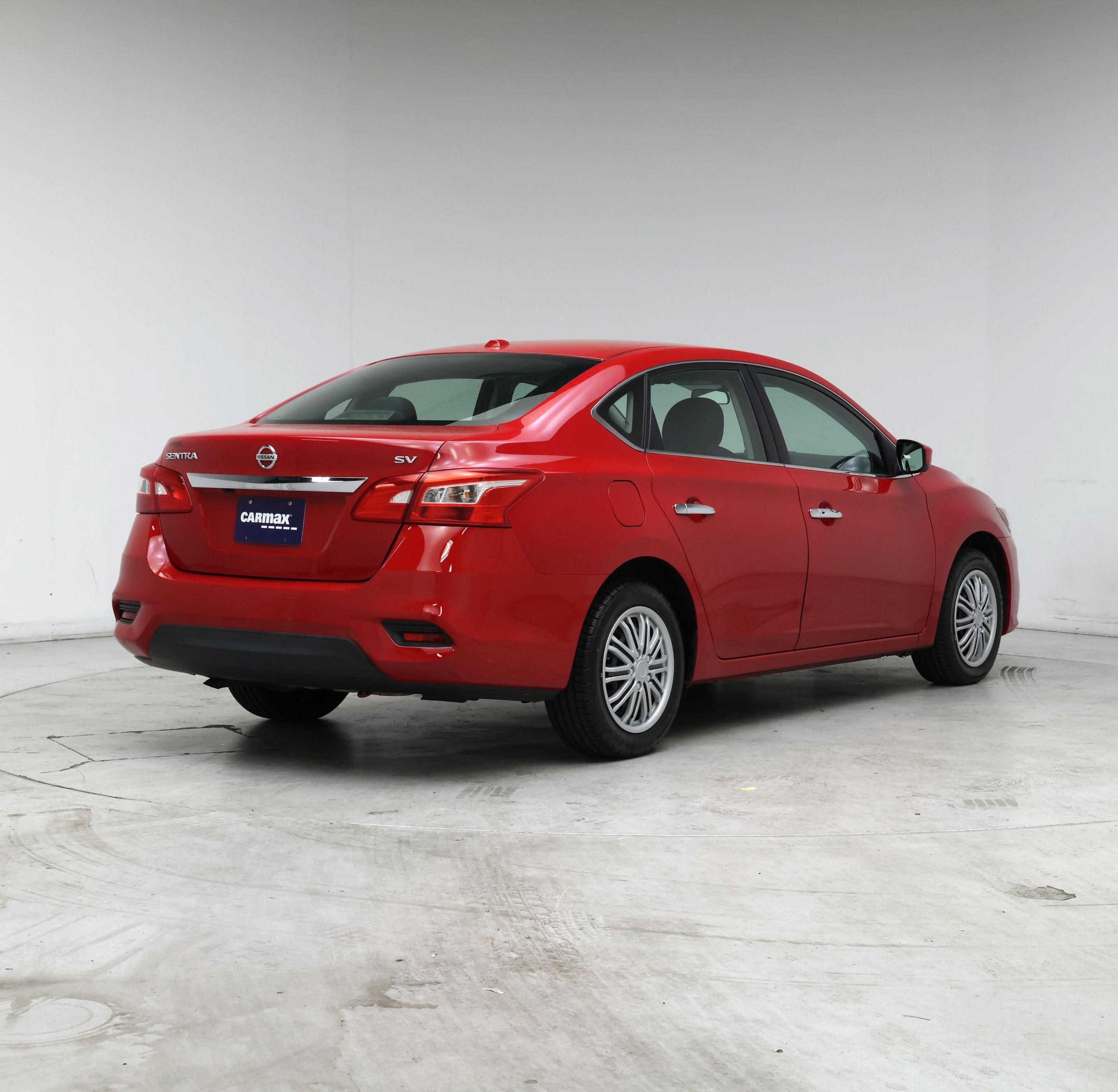 Thumbnail: 2017 Nissan Sentra - 8