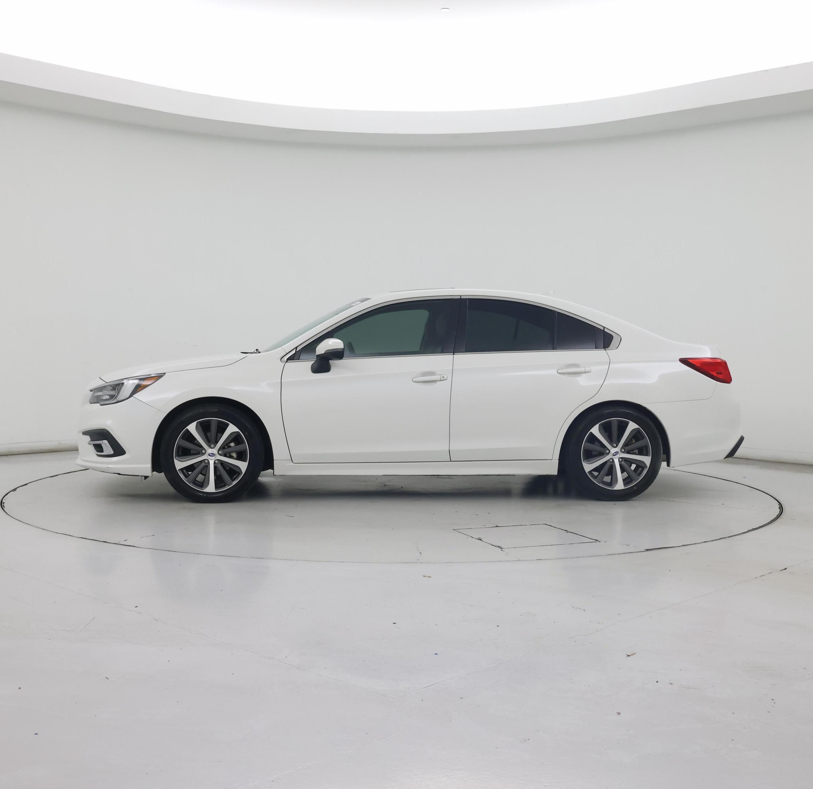 Thumbnail: 2018 Subaru Legacy - 3