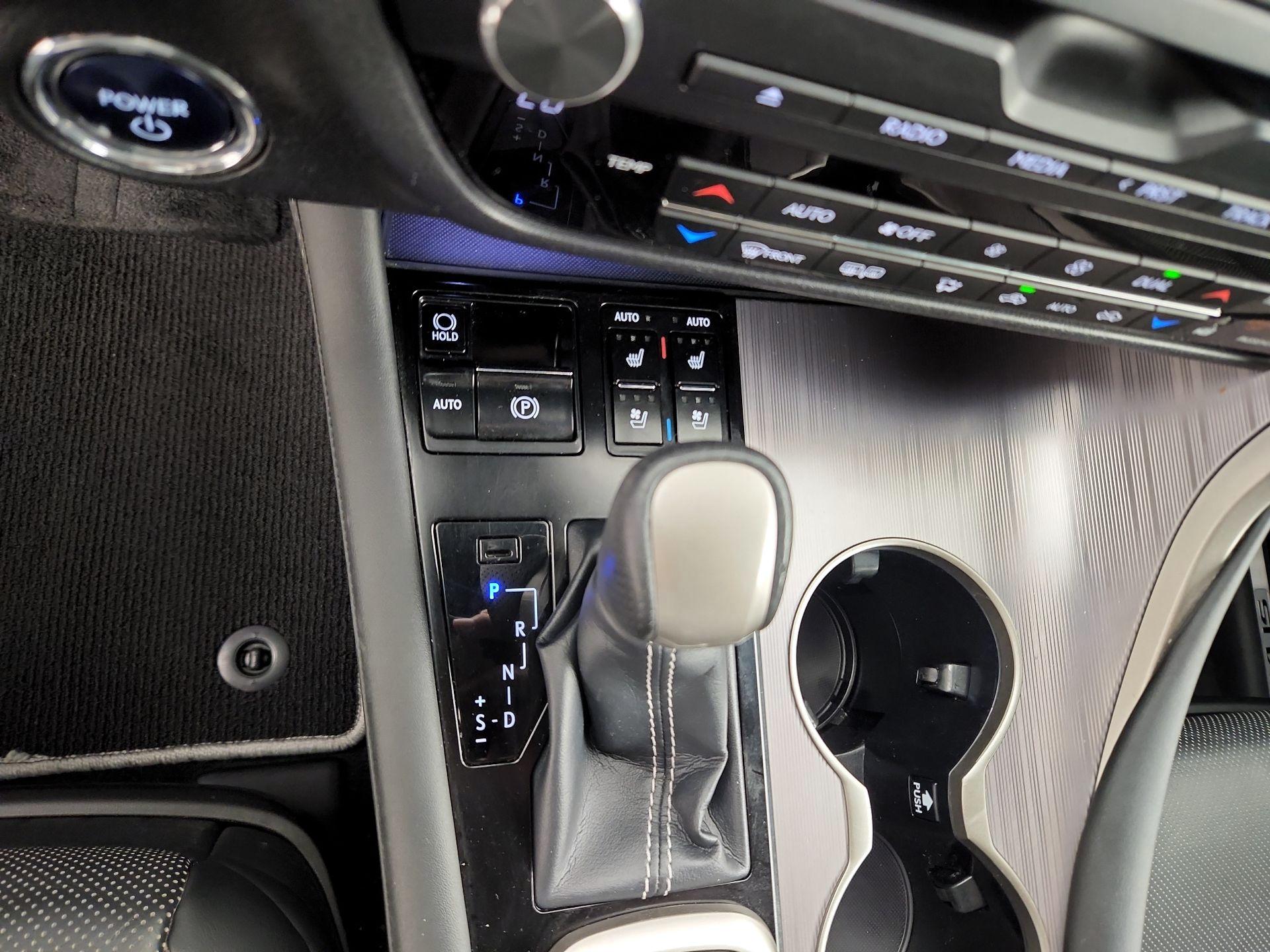Thumbnail: 2018 Lexus RX - 18