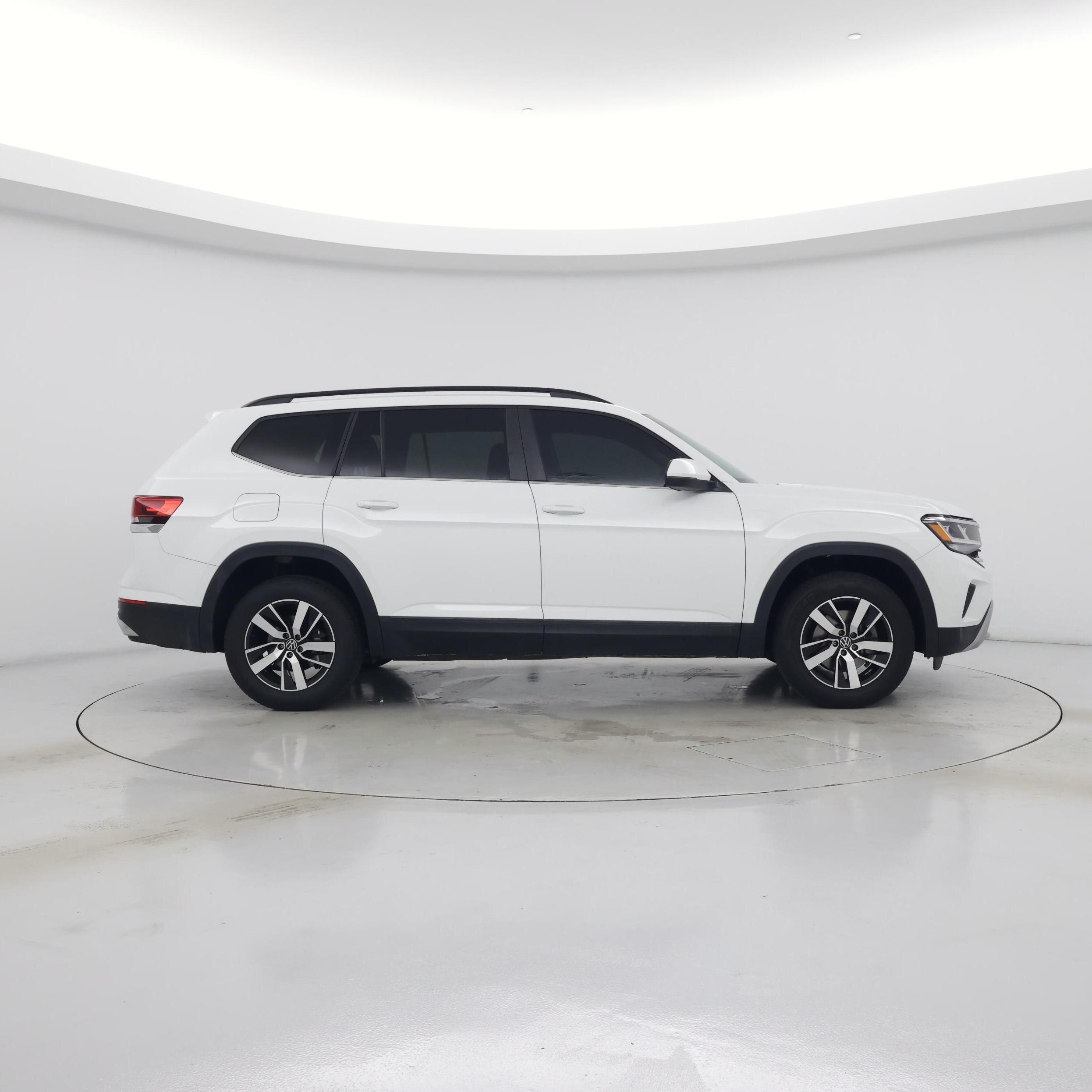Thumbnail: 2022 Volkswagen Atlas - 7
